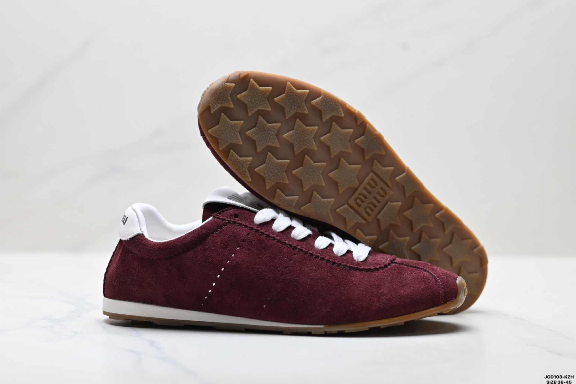 MiuMiu Plume 缪缪 绒面革 科技织物面料 圆头系带 低帮德训薄底鞋-Top High Quatity Cheap Sneakers Fashion Clothing Clothes Bags handbags Shoes of all Brand wholesale With The best Quality And Beautiful Price from China Factory Chinese suppliers wholesaler seller MiuMiu Plume 缪缪 绒面革 科技织物面料 圆头系带 低帮德训薄底鞋