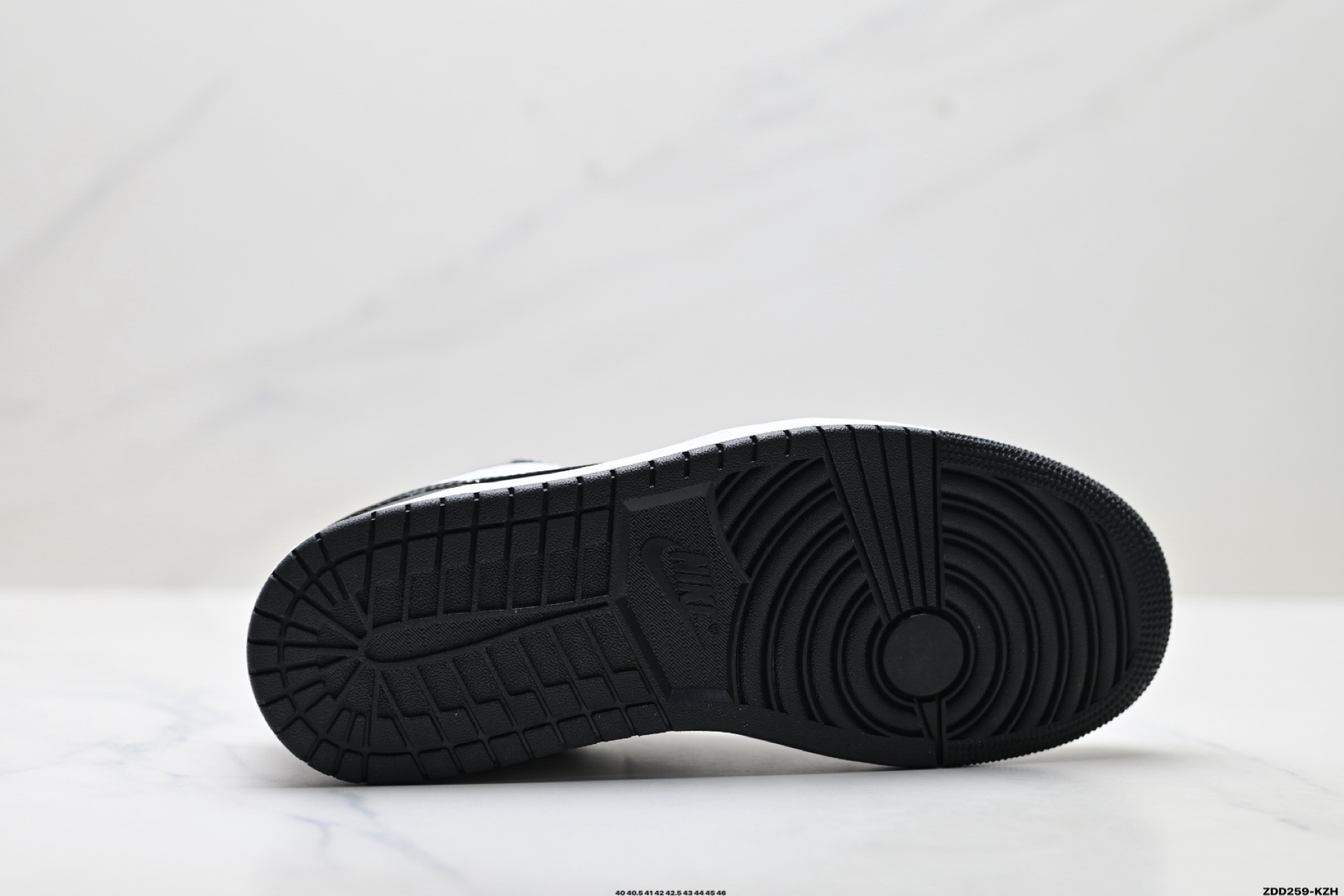 Nike Air Jordan 1 Low 耐克 AJ1乔1低帮休闲板鞋 553558-045-Top High Quatity Cheap Sneakers Fashion Clothing Clothes Bags handbags Shoes of all Brand wholesale With The best Quality And Beautiful Price from China Factory Chinese suppliers wholesaler seller Nike Air Jordan 1 Low 耐克 AJ1乔1低帮休闲板鞋 553558-045