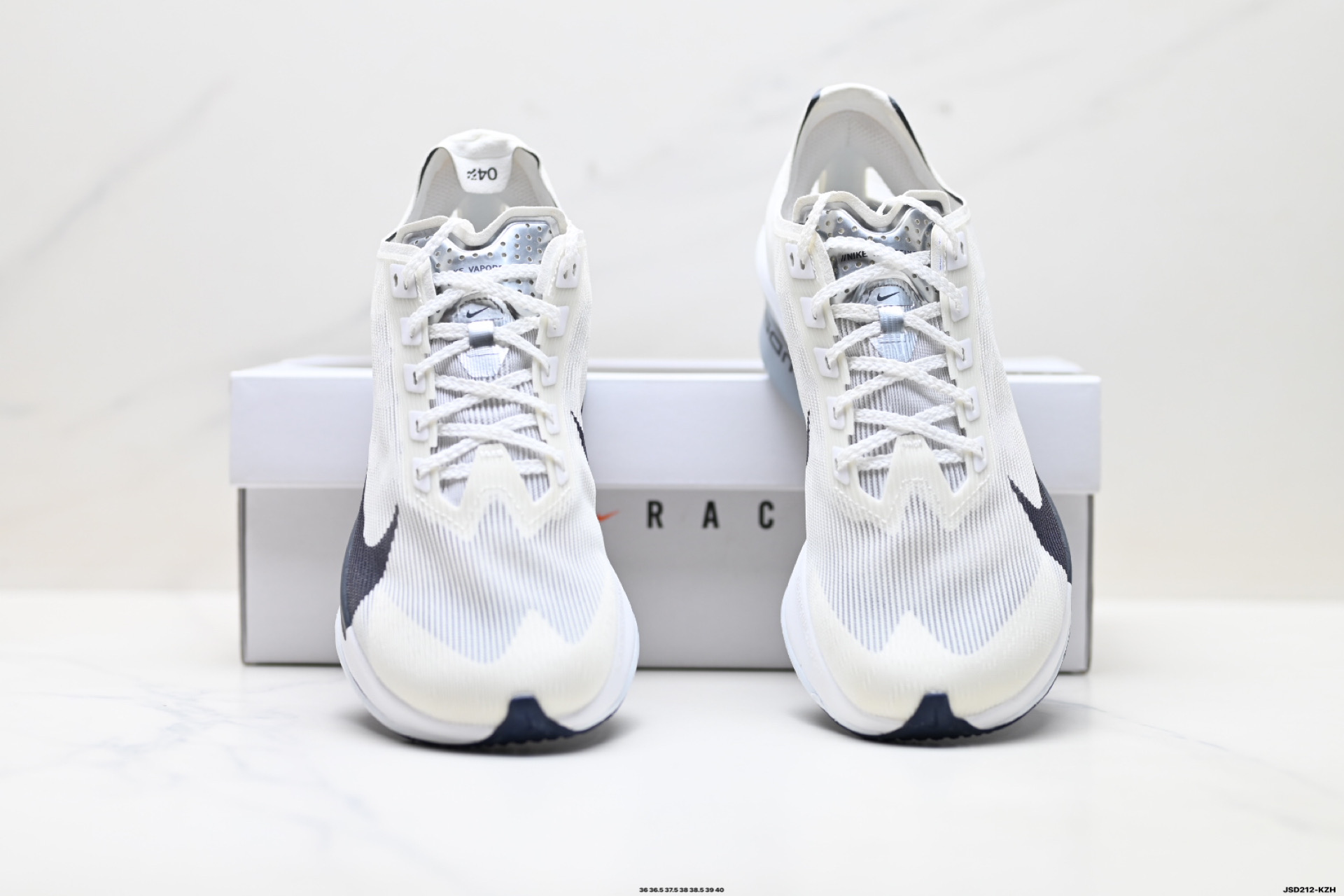Nike ZoomX Vaporfly NEXT% 4耐克 轻量化 网面透气运动鞋 HF6412-400