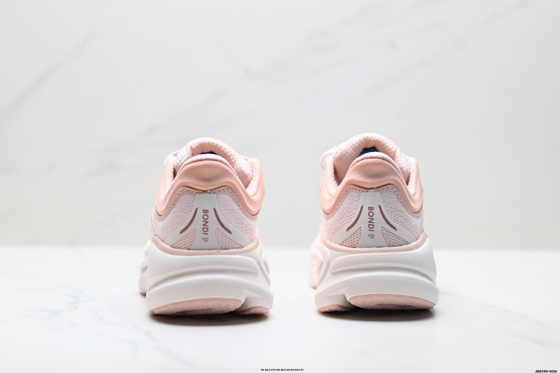 HOKA ONE ONE Bondi 9 复古舒适防滑耐磨 低帮 山地户外跑步鞋 1162012-Top High Quatity Cheap Sneakers Fashion Clothing Clothes Bags handbags Shoes of all Brand wholesale With The best Quality And Beautiful Price from China Factory Chinese suppliers wholesaler seller HOKA ONE ONE Bondi 9 复古舒适防滑耐磨 低帮 山地户外跑步鞋 1162012