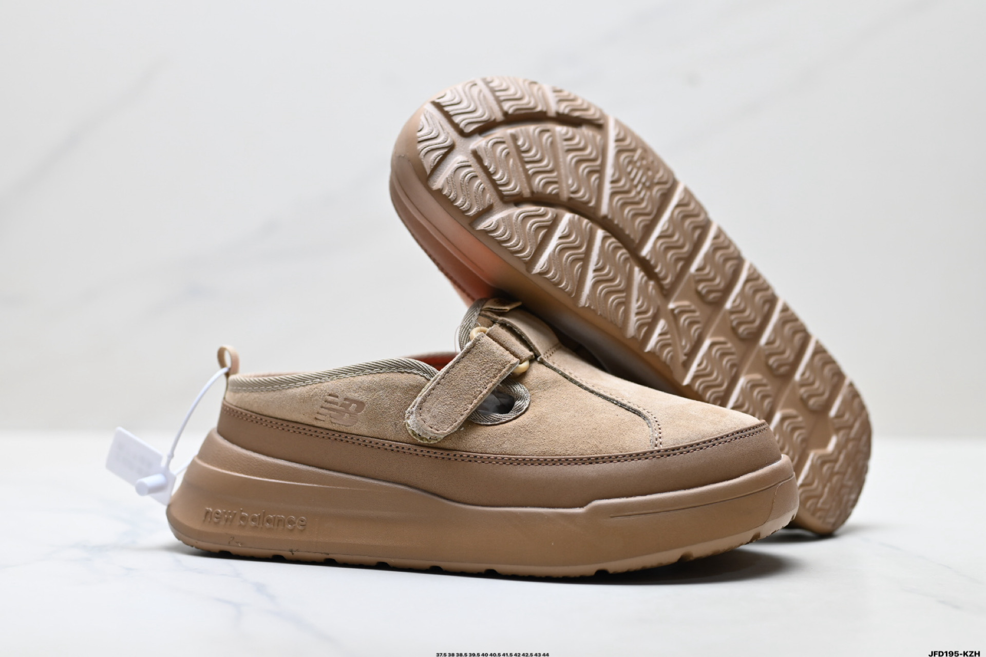 New Balance NB Rover 新百伦 舒适百搭包头拖鞋 SD2510BE-Top High Quatity Cheap Sneakers Fashion Clothing Clothes Bags handbags Shoes of all Brand wholesale With The best Quality And Beautiful Price from China Factory Chinese suppliers wholesaler seller New Balance NB Rover 新百伦 舒适百搭包头拖鞋 SD2510BE