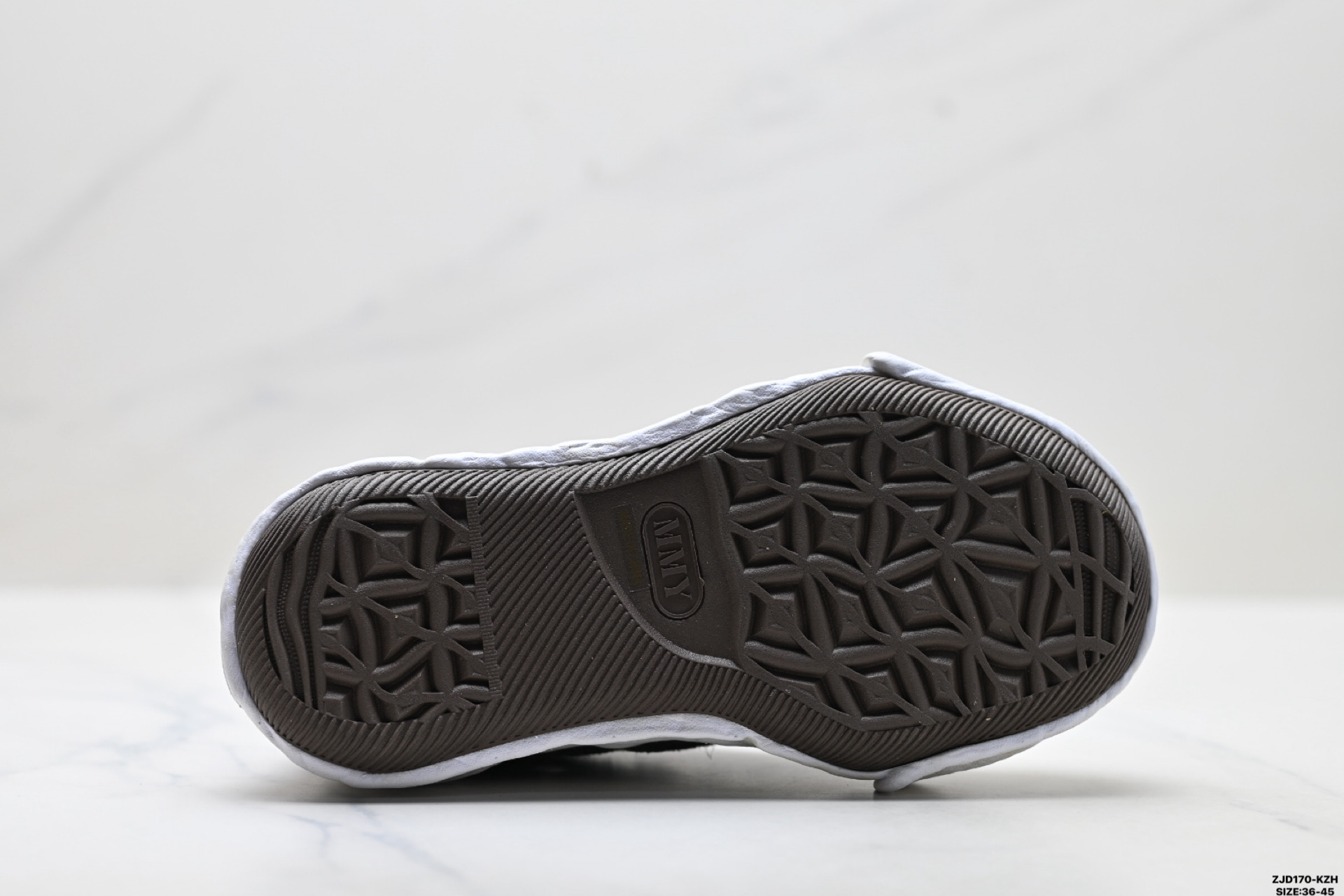 MIHARA YASUHIRO三原康裕 Hank 运动 低帮 MMY时尚帆布板鞋-Top High Quatity Cheap Sneakers Fashion Clothing Clothes Bags handbags Shoes of all Brand wholesale With The best Quality And Beautiful Price from China Factory Chinese suppliers wholesaler seller MIHARA YASUHIRO三原康裕 Hank 运动 低帮 MMY时尚帆布板鞋