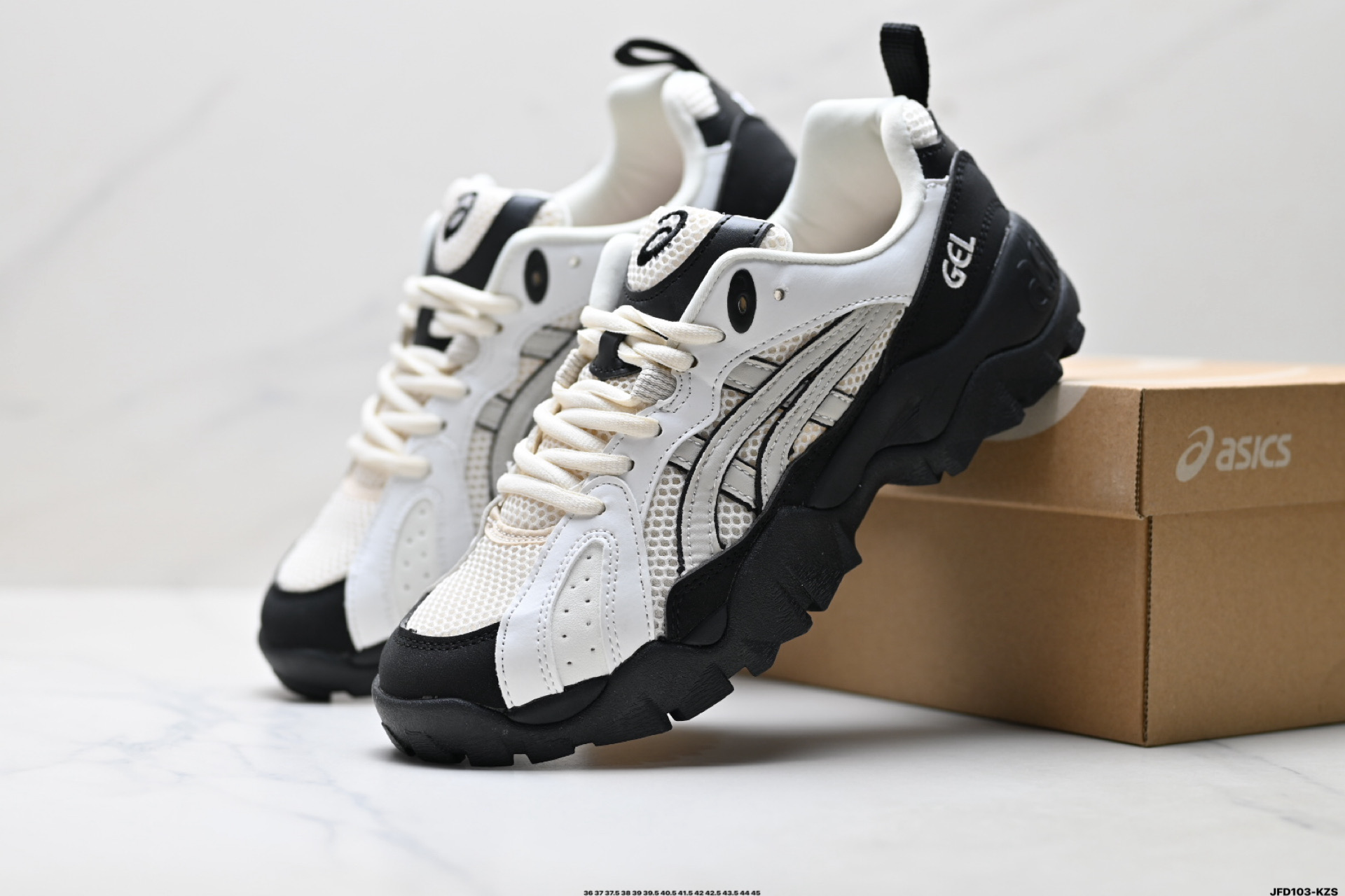 Asics Gel-Truck 亚瑟士 登山徒步 户外运动平衡减震 抗冲击支撑 防滑耐磨平衡轻便 户外功能鞋 1203A714-020
