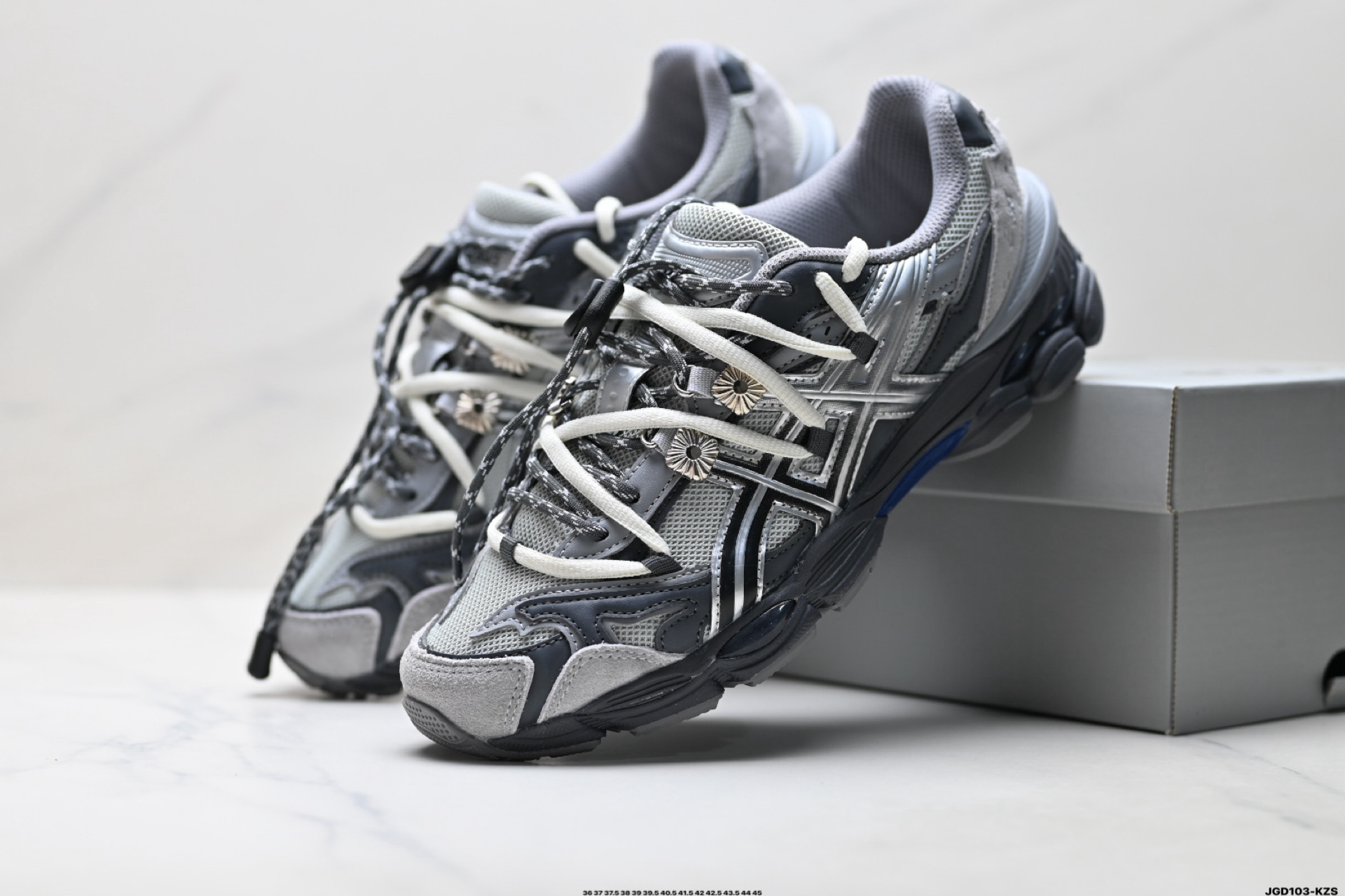 Asics Gel-Cumulus 16 亚瑟士 防滑耐磨 休闲运动鞋 1203A733-020-Top High Quatity Cheap Sneakers Fashion Clothing Clothes Bags handbags Shoes of all Brand wholesale With The best Quality And Beautiful Price from China Factory Chinese suppliers wholesaler seller Asics Gel-Cumulus 16 亚瑟士 防滑耐磨 休闲运动鞋 1203A733-020