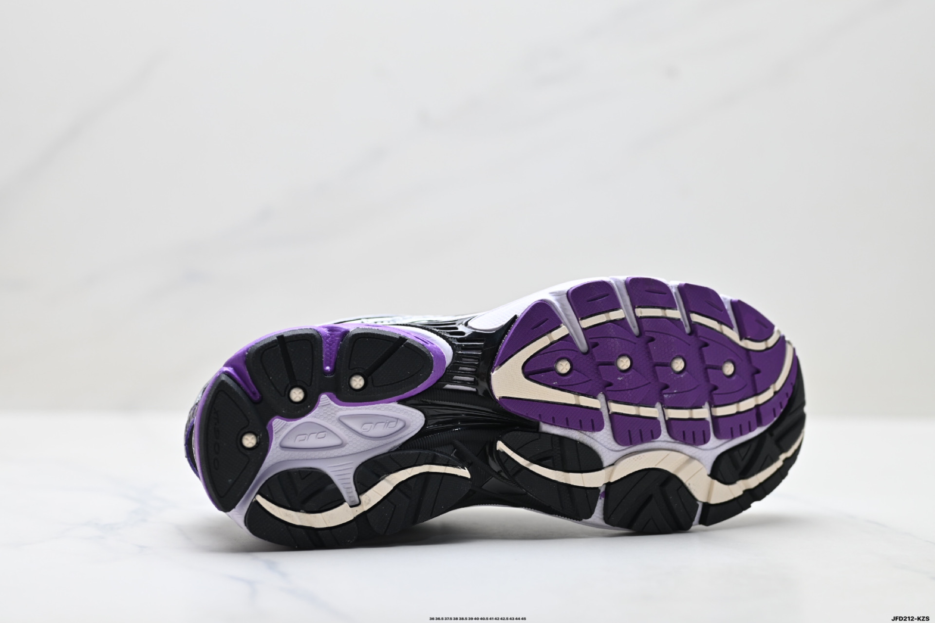 Saucony索康尼 Pro Grid Omni 9 全擎9 舒适柔软跑步鞋 S70739-10-Top High Quatity Cheap Sneakers Fashion Clothing Clothes Bags handbags Shoes of all Brand wholesale With The best Quality And Beautiful Price from China Factory Chinese suppliers wholesaler seller Saucony索康尼 Pro Grid Omni 9 全擎9 舒适柔软跑步鞋 S70739-10
