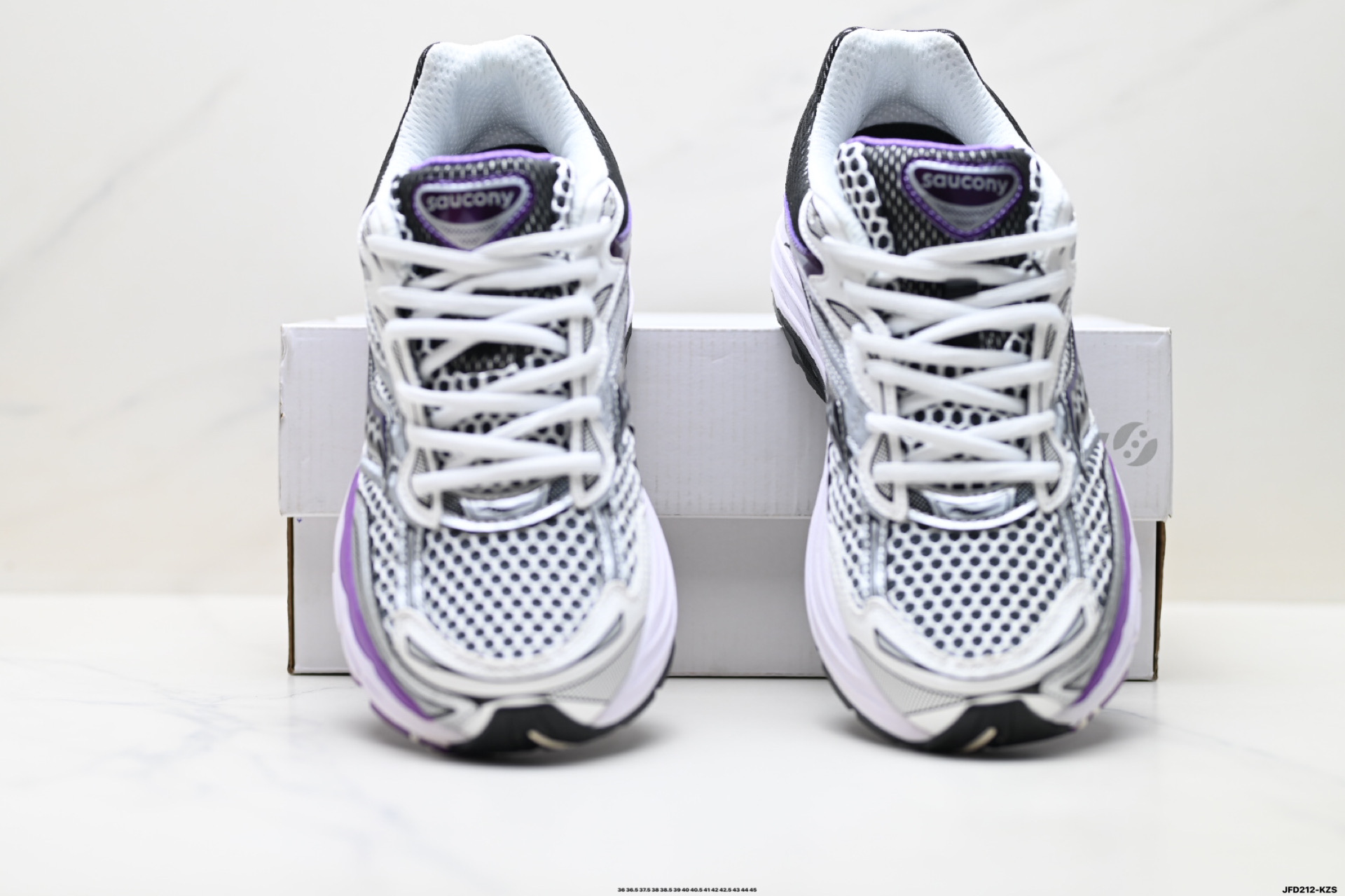 Saucony索康尼 Pro Grid Omni 9 全擎9 舒适柔软跑步鞋 S70739-10-Top High Quatity Cheap Sneakers Fashion Clothing Clothes Bags handbags Shoes of all Brand wholesale With The best Quality And Beautiful Price from China Factory Chinese suppliers wholesaler seller Saucony索康尼 Pro Grid Omni 9 全擎9 舒适柔软跑步鞋 S70739-10