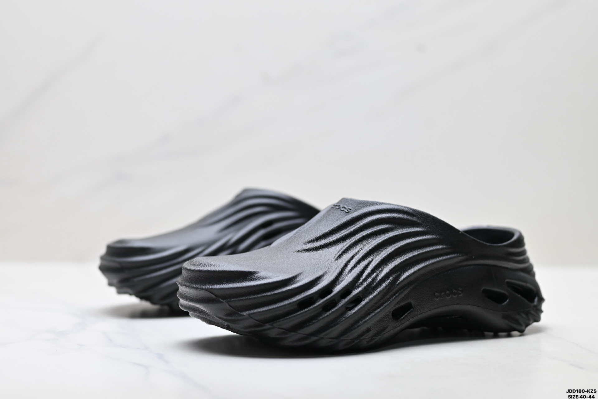 Crocs卡骆驰 Echo Wave Cl旋风波波 舒适百搭 防磨 包头拖鞋