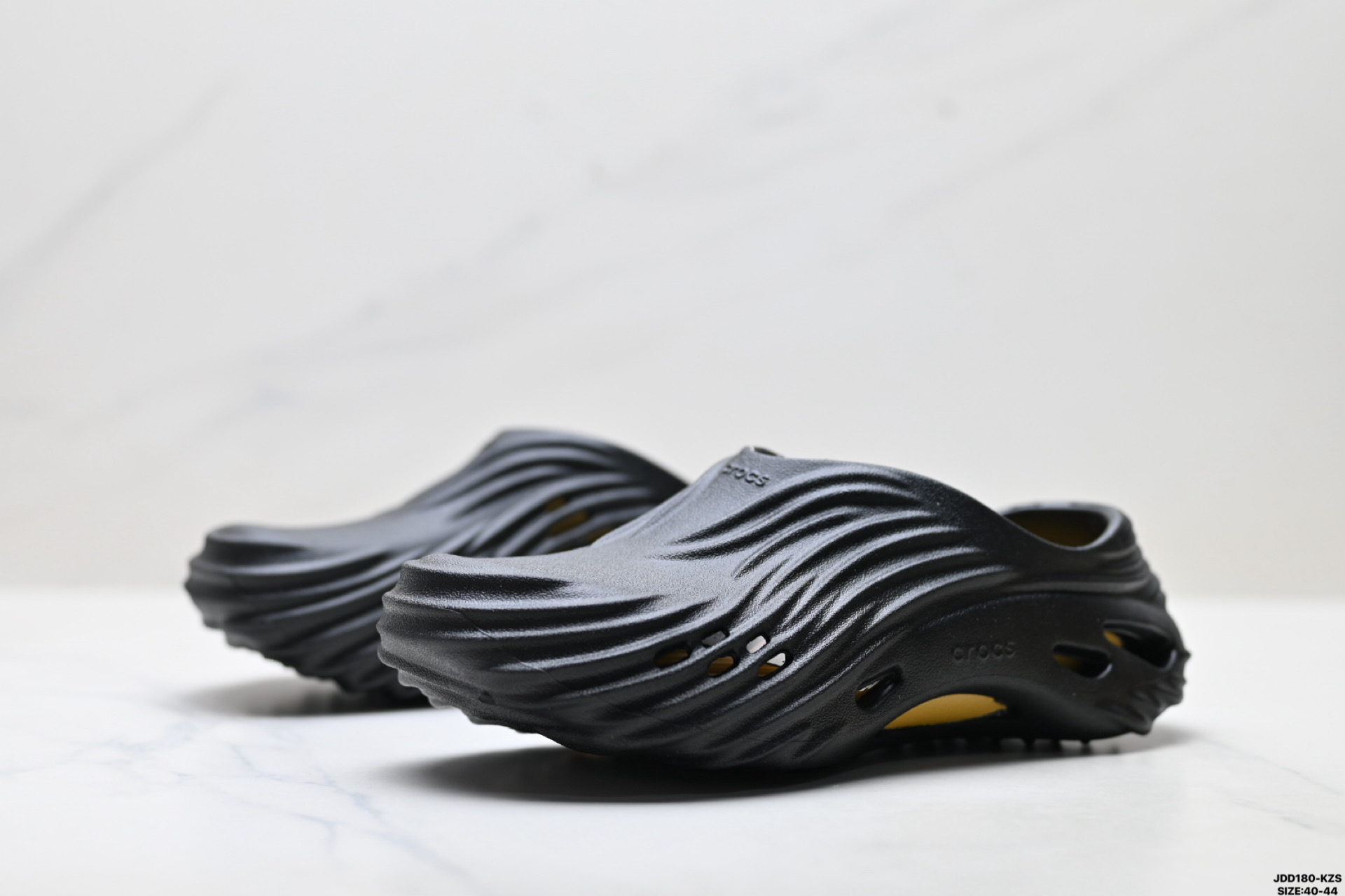 Crocs卡骆驰 Echo Wave Cl旋风波波 舒适百搭 防磨 包头拖鞋