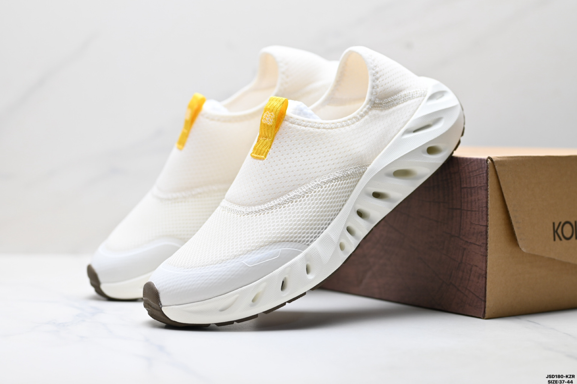 可隆KOLON SPORT Galah 2 SLIP-ON 时尚简约 溯溪鞋 LUFW5MTT10-Top High Quatity Cheap Sneakers Fashion Clothing Clothes Bags handbags Shoes of all Brand wholesale With The best Quality And Beautiful Price from China Factory Chinese suppliers wholesaler seller 可隆KOLON SPORT Galah 2 SLIP-ON 时尚简约 溯溪鞋 LUFW5MTT10