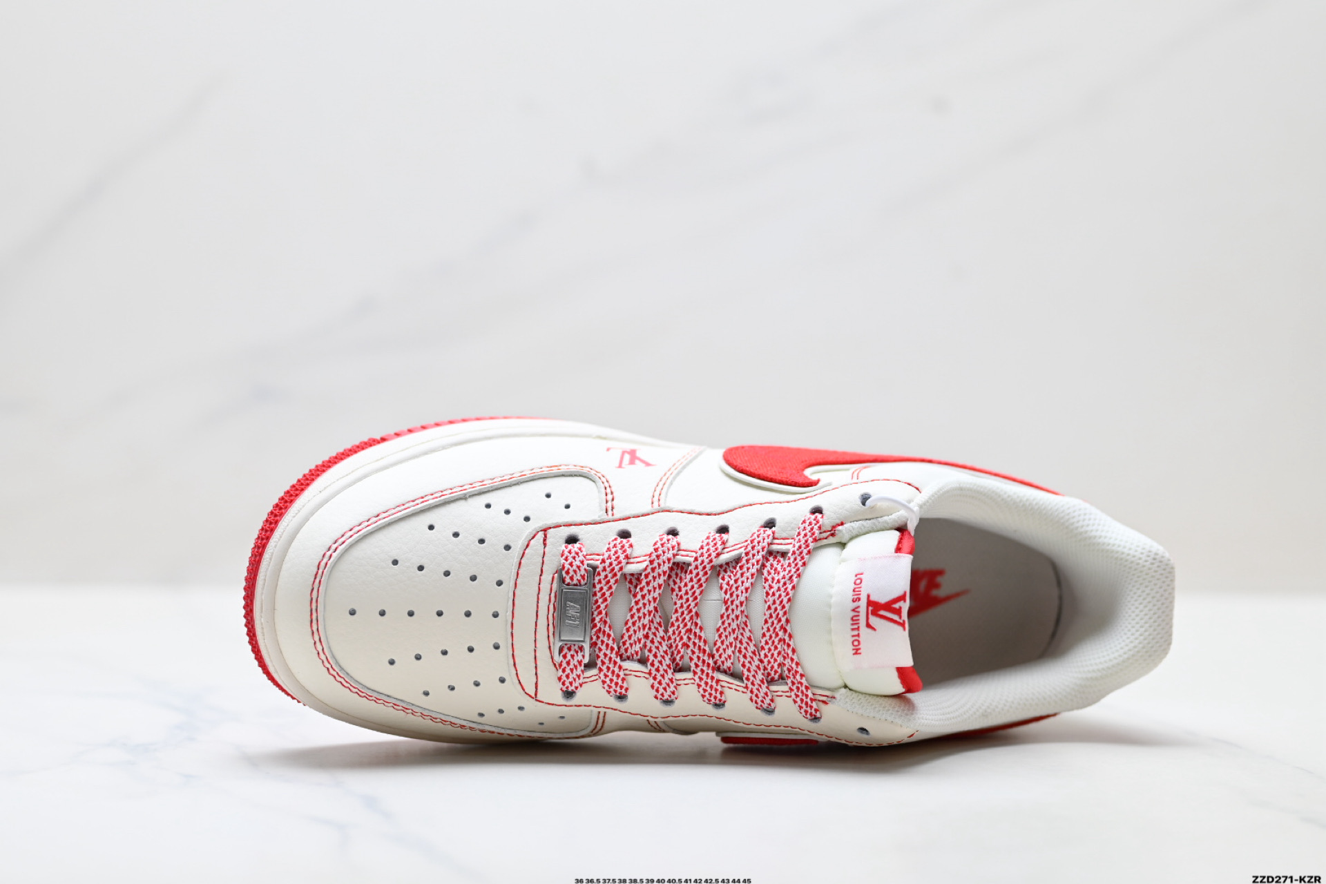 NIKE AIR FORCE 1‘07 LV8 SM6668-129