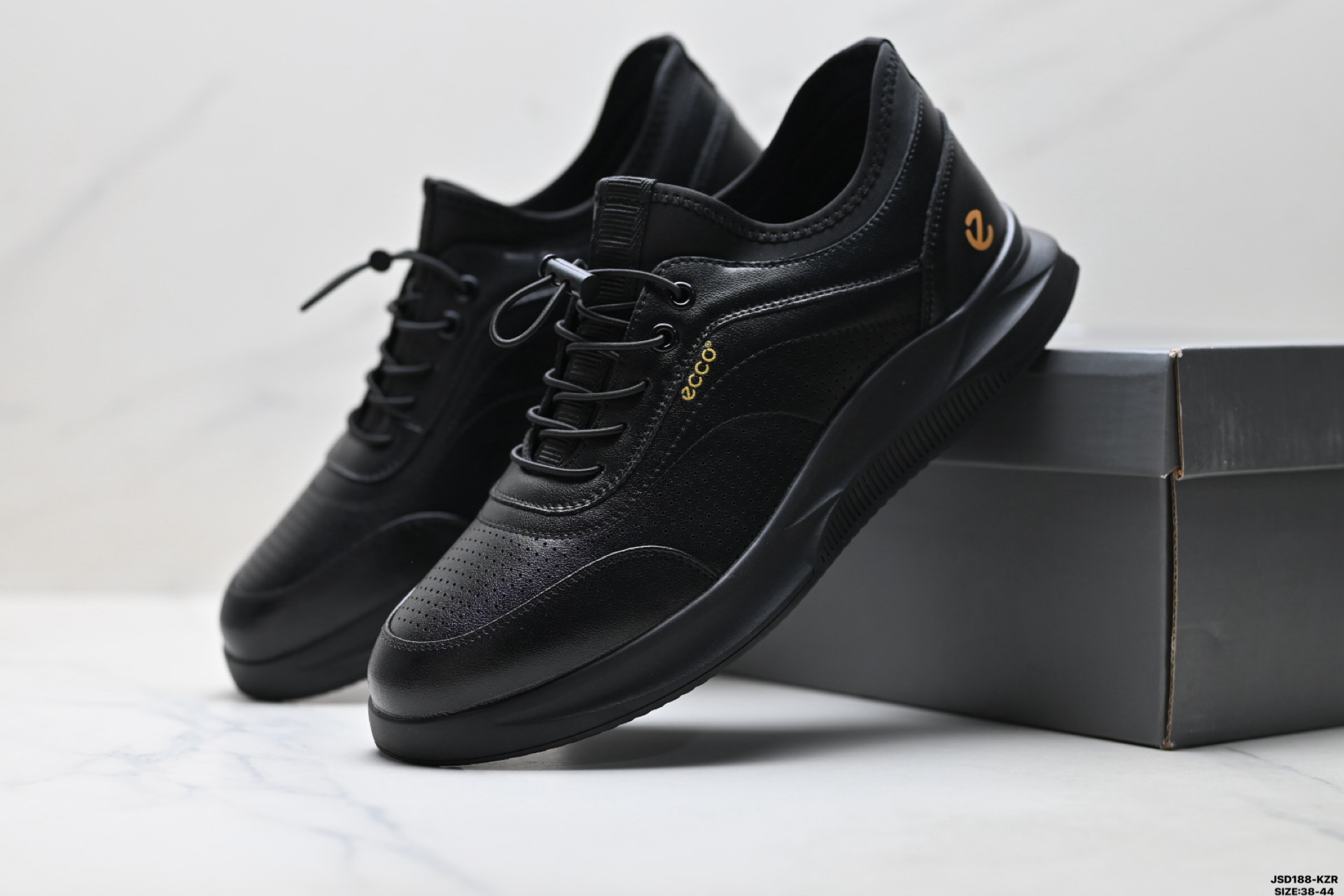 Ecco爱步 Biom Fjuel 轻量化设计 透气登山鞋鞋-Top High Quatity Cheap Sneakers Fashion Clothing Clothes Bags handbags Shoes of all Brand wholesale With The best Quality And Beautiful Price from China Factory Chinese suppliers wholesaler seller Ecco爱步 Biom Fjuel 轻量化设计 透气登山鞋鞋