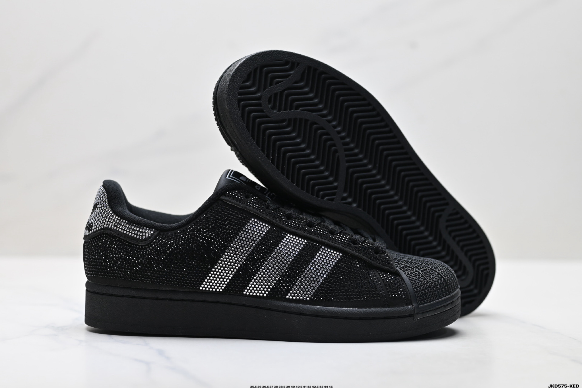 Adidas Originals Superstar 贝壳头系列 阿迪达斯 低帮经典百搭休闲运动板鞋 IH4200