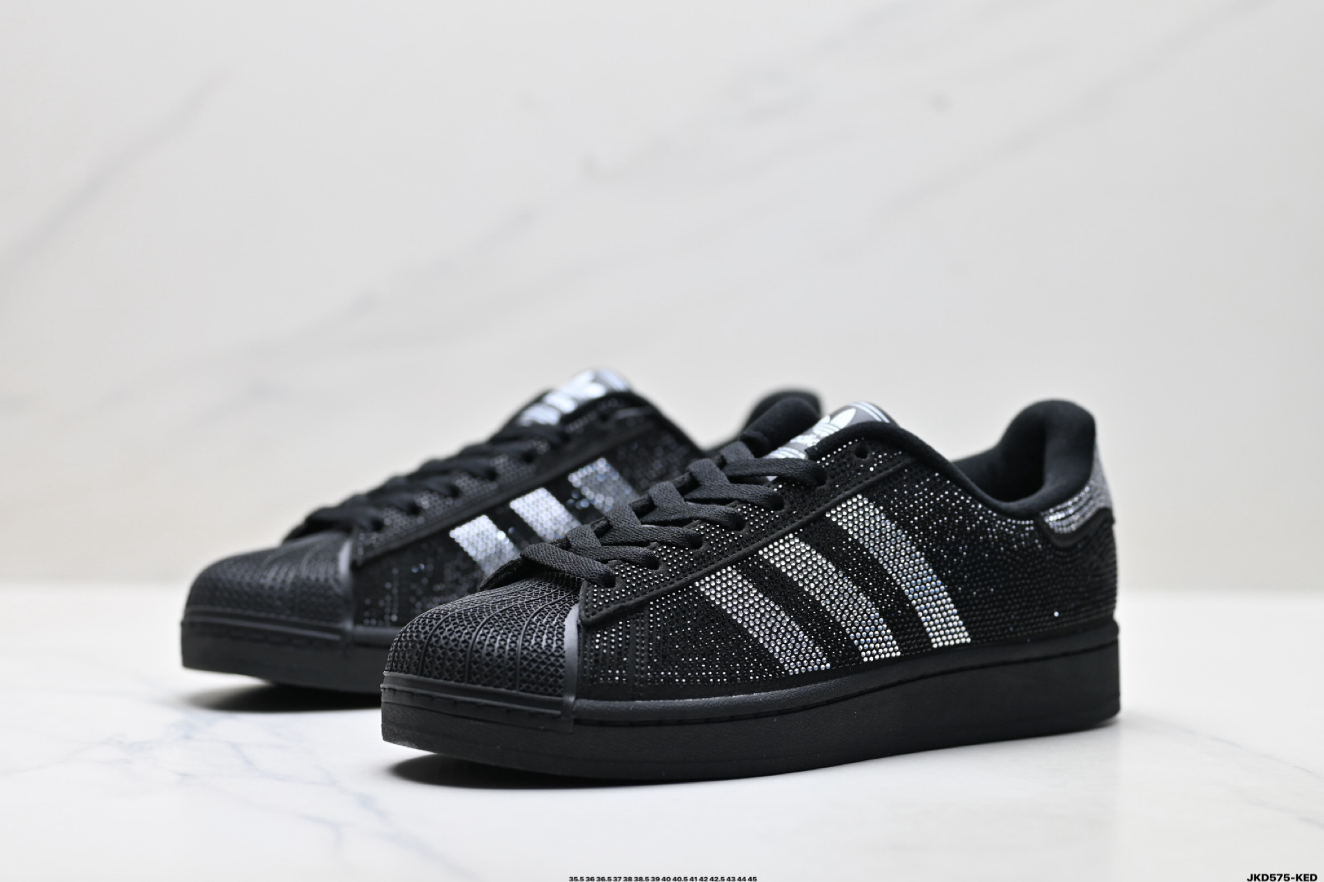 Adidas Originals Superstar 贝壳头系列 阿迪达斯 低帮经典百搭休闲运动板鞋 IH4200