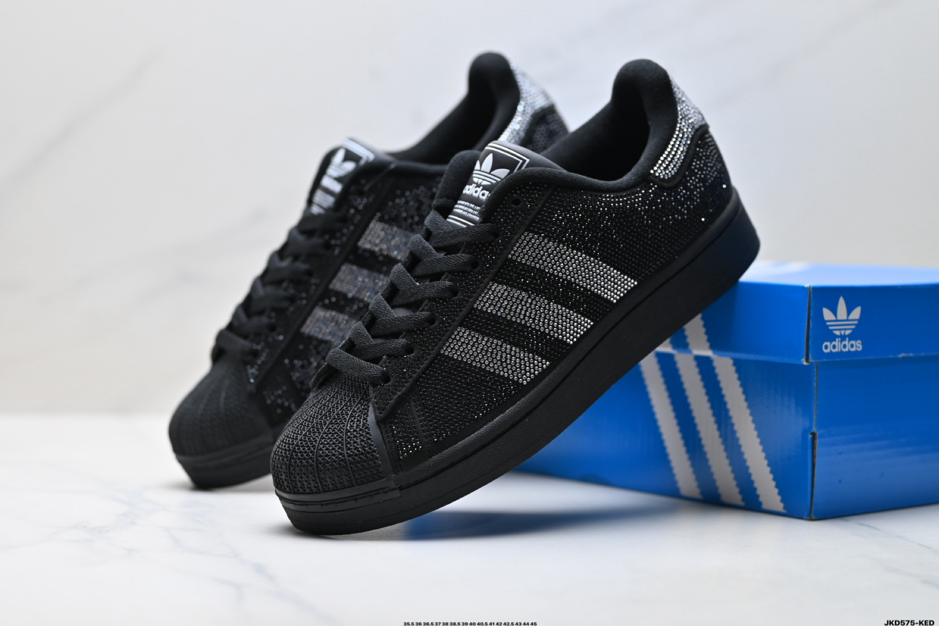 Adidas Originals Superstar 贝壳头系列 阿迪达斯 低帮经典百搭休闲运动板鞋 IH4200