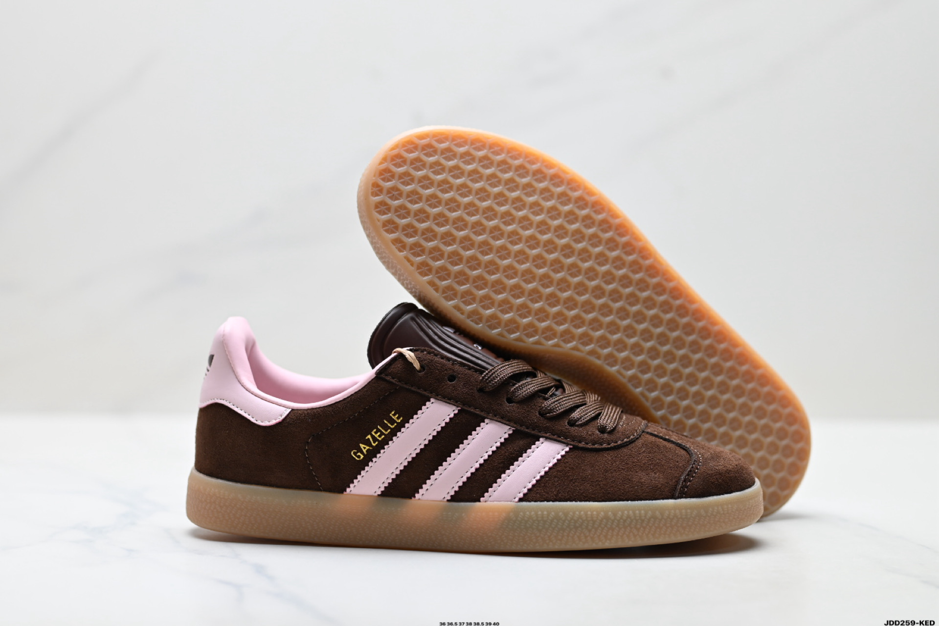 Adidas Originals Gazelle 阿迪达斯 三叶草休闲防滑耐磨低帮板鞋 JH5666-Top High Quatity Cheap Sneakers Fashion Clothing Clothes Bags handbags Shoes of all Brand wholesale With The best Quality And Beautiful Price from China Factory Chinese suppliers wholesaler seller Adidas Originals Gazelle 阿迪达斯 三叶草休闲防滑耐磨低帮板鞋 JH5666