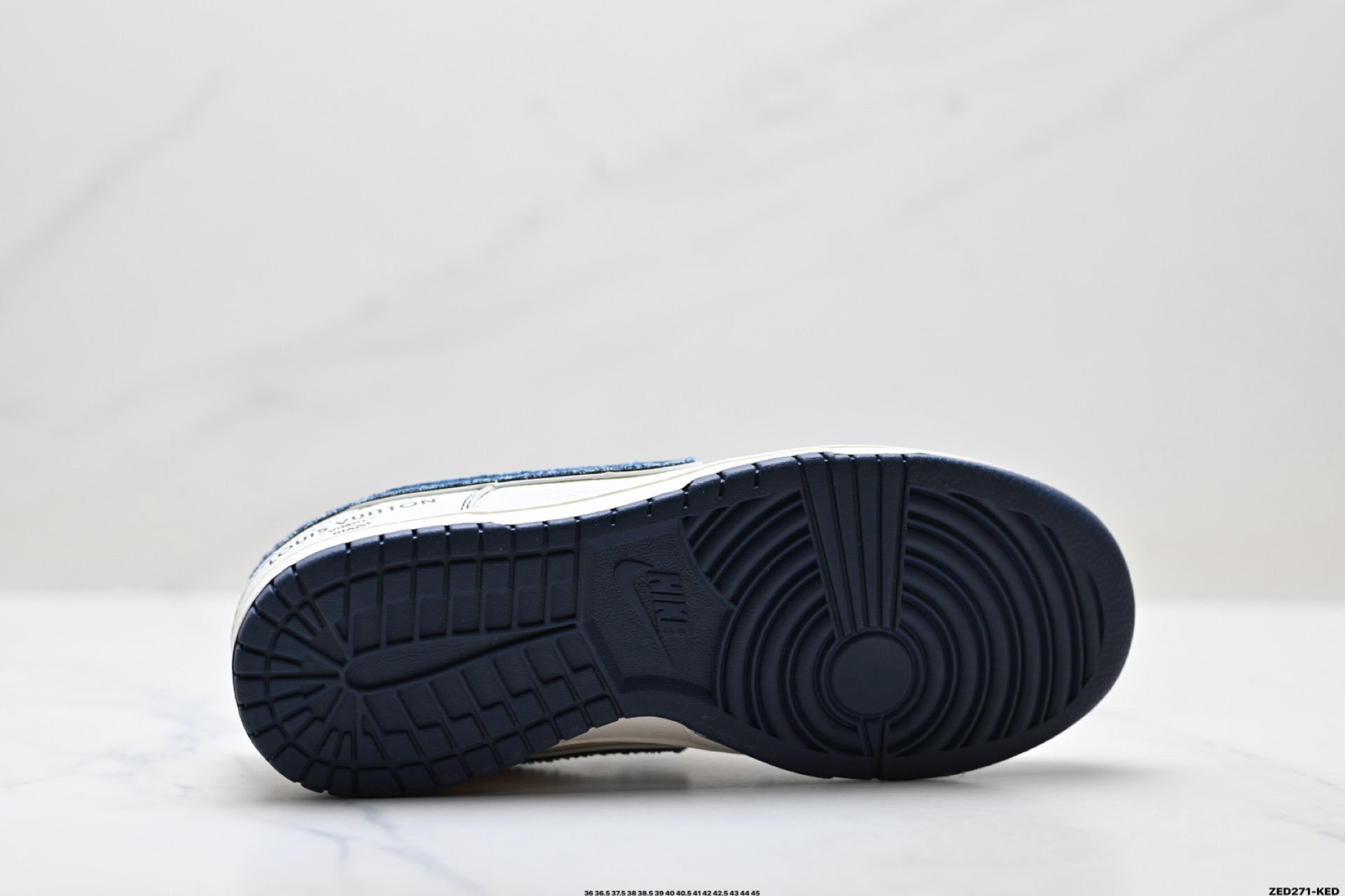 Nike Dunk Low Retro ‘DIY高端定制’耐克 低帮休闲运动板鞋 XX3168-142-Top High Quatity Cheap Sneakers Fashion Clothing Clothes Bags handbags Shoes of all Brand wholesale With The best Quality And Beautiful Price from China Factory Chinese suppliers wholesaler seller Nike Dunk Low Retro ‘DIY高端定制’耐克 低帮休闲运动板鞋 XX3168-142