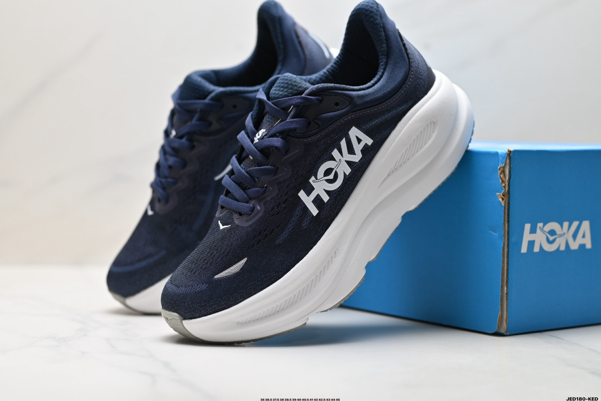 HOKA ONE ONE Bondi 9 复古舒适防滑耐磨 低帮 山地户外跑步鞋 1162012