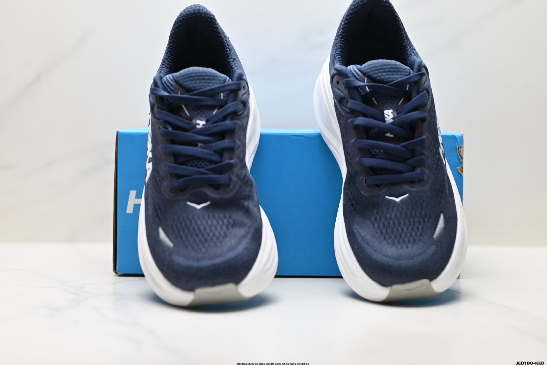 HOKA ONE ONE Bondi 9 复古舒适防滑耐磨 低帮 山地户外跑步鞋 1162012