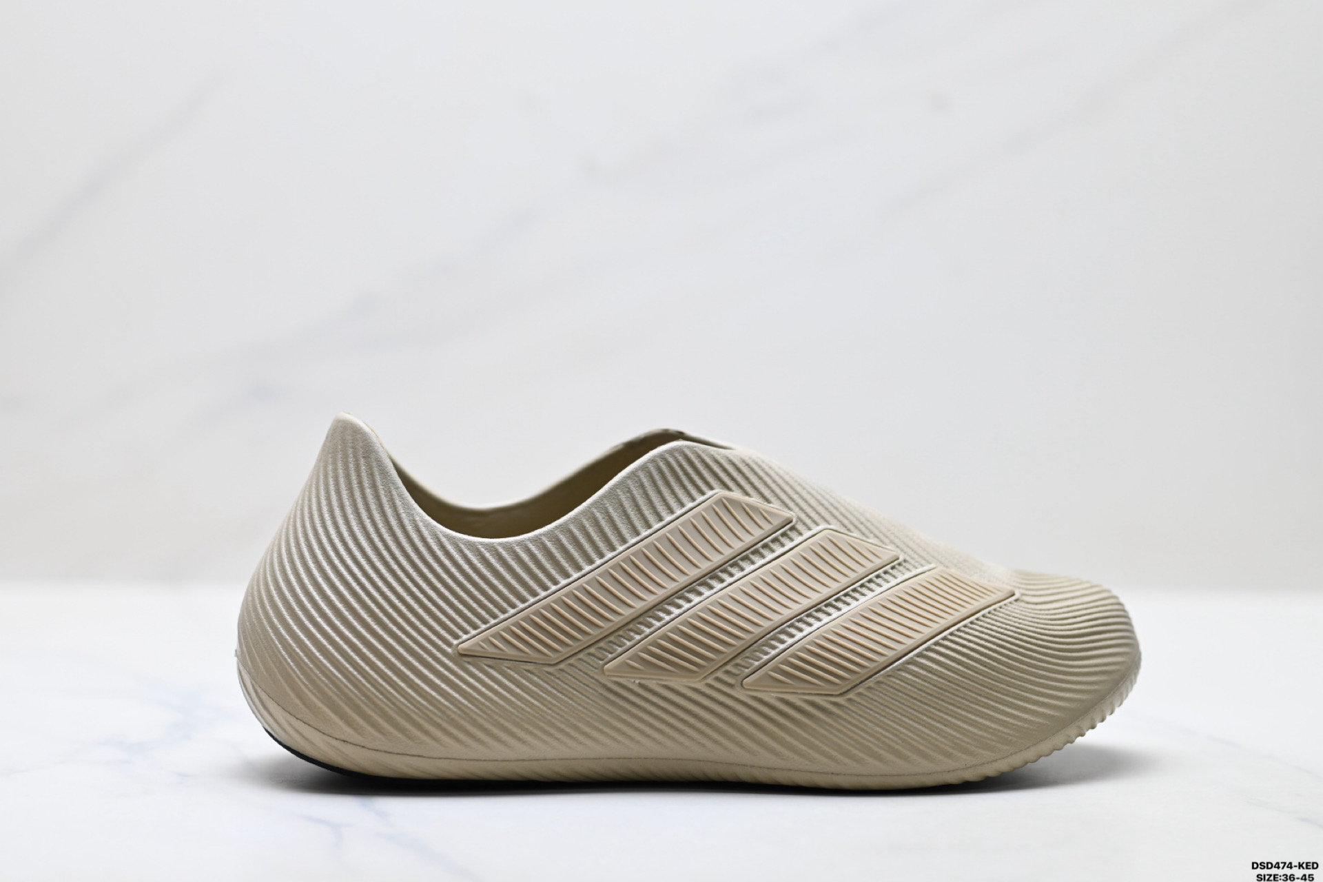Adidas Purechill Runner 阿迪达斯 舒适贴合 沙滩拖鞋 KI0065-Top High Quatity Cheap Sneakers Fashion Clothing Clothes Bags handbags Shoes of all Brand wholesale With The best Quality And Beautiful Price from China Factory Chinese suppliers wholesaler seller Adidas Purechill Runner 阿迪达斯 舒适贴合 沙滩拖鞋 KI0065