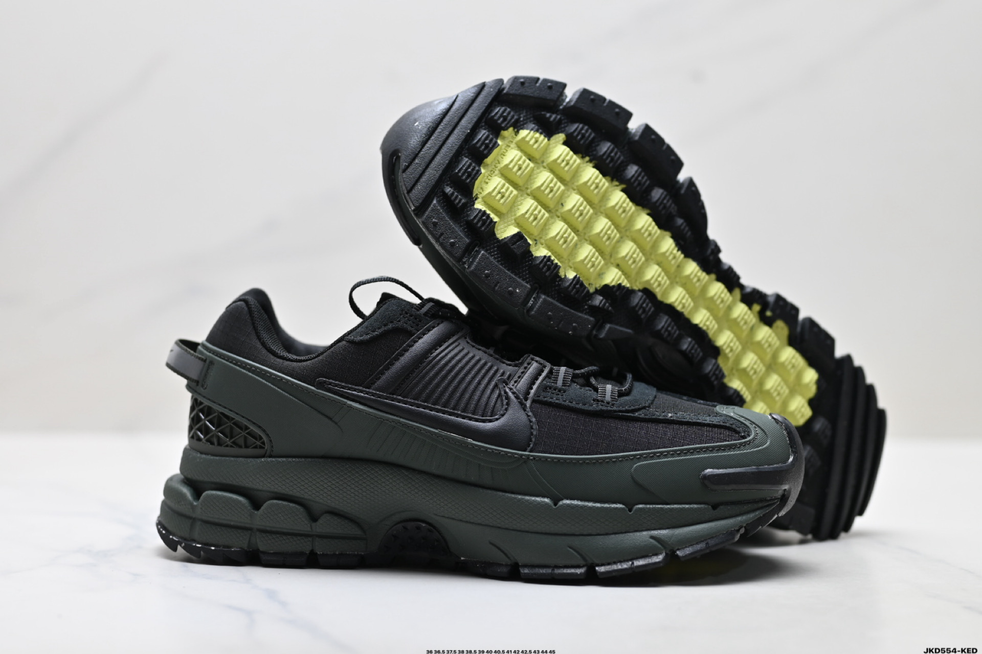 Nike Zoom Vomero Roam 耐克 复古休闲运动慢跑鞋 FV2295-300-Top High Quatity Cheap Sneakers Fashion Clothing Clothes Bags handbags Shoes of all Brand wholesale With The best Quality And Beautiful Price from China Factory Chinese suppliers wholesaler seller Nike Zoom Vomero Roam 耐克 复古休闲运动慢跑鞋 FV2295-300
