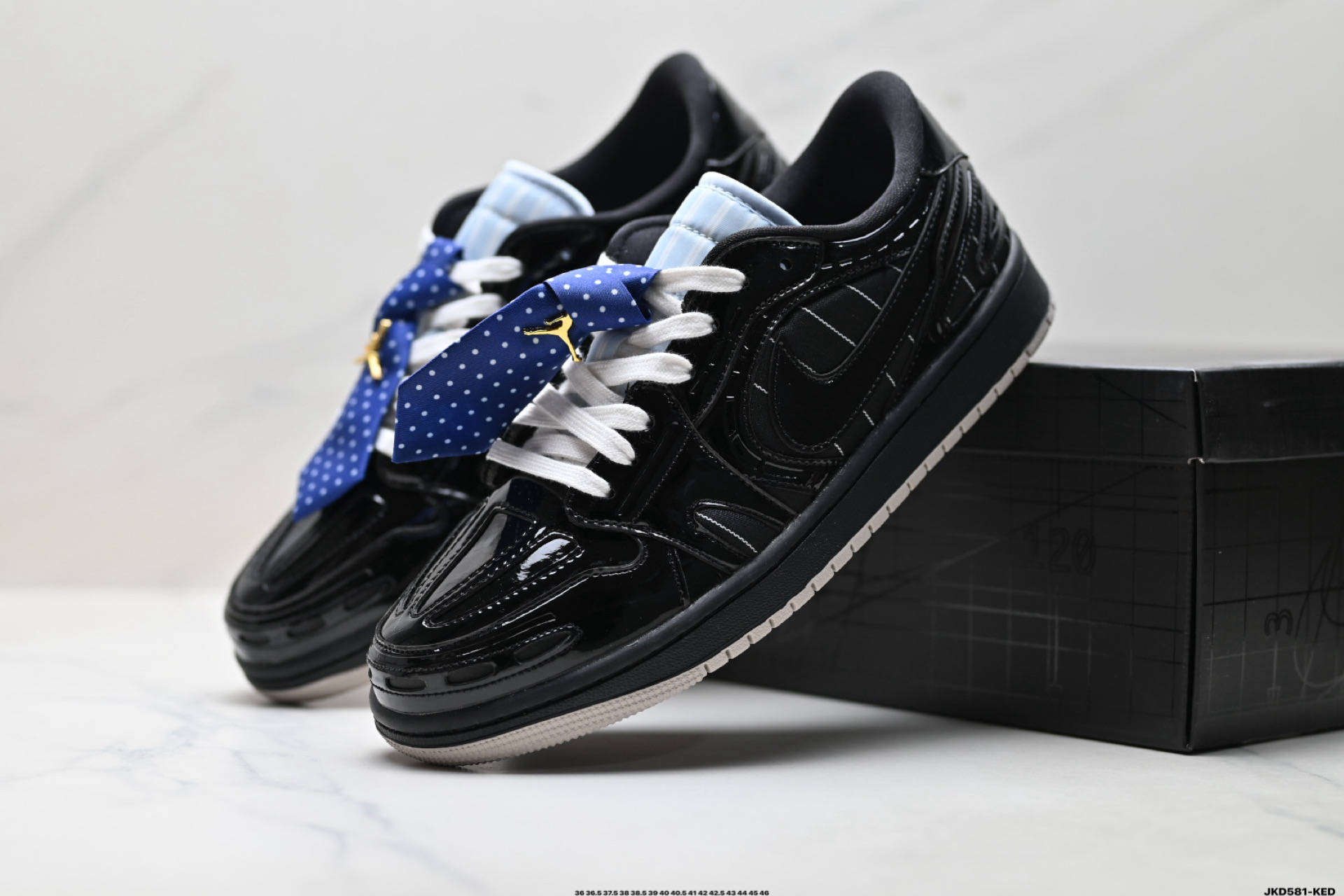 Nike Air Jordan 1 Retro Low 耐克 AJ1乔1低帮休闲板鞋 IR7554-001-Top High Quatity Cheap Sneakers Fashion Clothing Clothes Bags handbags Shoes of all Brand wholesale With The best Quality And Beautiful Price from China Factory Chinese suppliers wholesaler seller Nike Air Jordan 1 Retro Low 耐克 AJ1乔1低帮休闲板鞋 IR7554-001