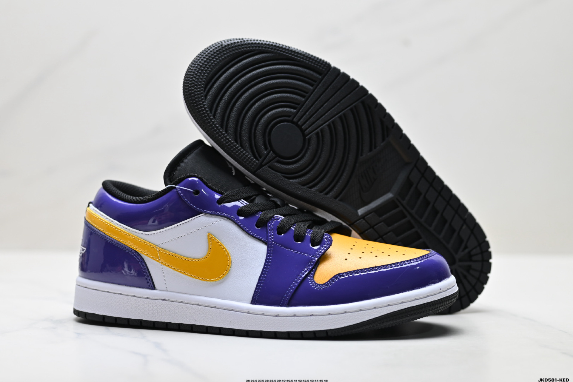 Nike Air Jordan 1 Low AJ1乔1低帮休闲板鞋 IQ9389-547-Top High Quatity Cheap Sneakers Fashion Clothing Clothes Bags handbags Shoes of all Brand wholesale With The best Quality And Beautiful Price from China Factory Chinese suppliers wholesaler seller Nike Air Jordan 1 Low AJ1乔1低帮休闲板鞋 IQ9389-547