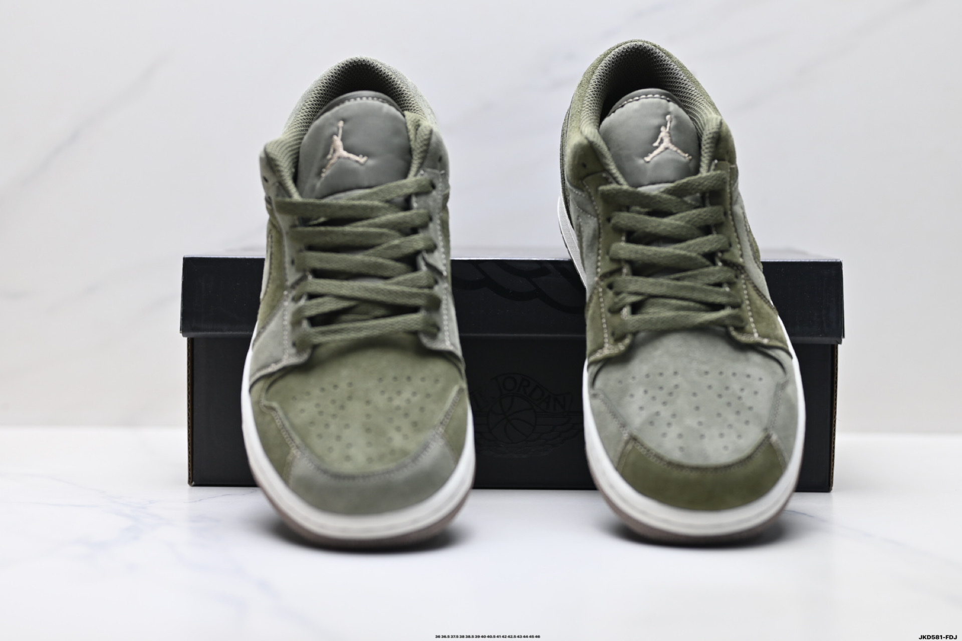 Nike Air Jordan 1 Low AJ1乔1低帮休闲板鞋 FQ3055-300-Top High Quatity Cheap Sneakers Fashion Clothing Clothes Bags handbags Shoes of all Brand wholesale With The best Quality And Beautiful Price from China Factory Chinese suppliers wholesaler seller Nike Air Jordan 1 Low AJ1乔1低帮休闲板鞋 FQ3055-300