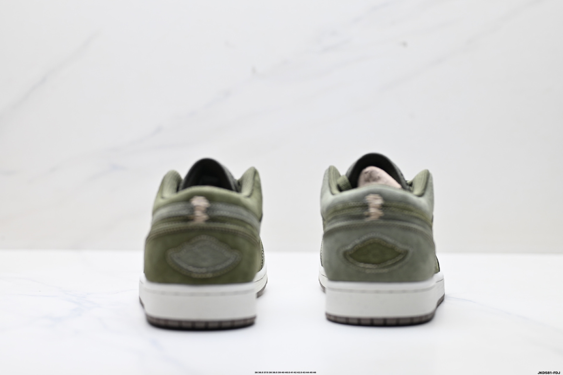 Nike Air Jordan 1 Low AJ1乔1低帮休闲板鞋 FQ3055-300-Top High Quatity Cheap Sneakers Fashion Clothing Clothes Bags handbags Shoes of all Brand wholesale With The best Quality And Beautiful Price from China Factory Chinese suppliers wholesaler seller Nike Air Jordan 1 Low AJ1乔1低帮休闲板鞋 FQ3055-300