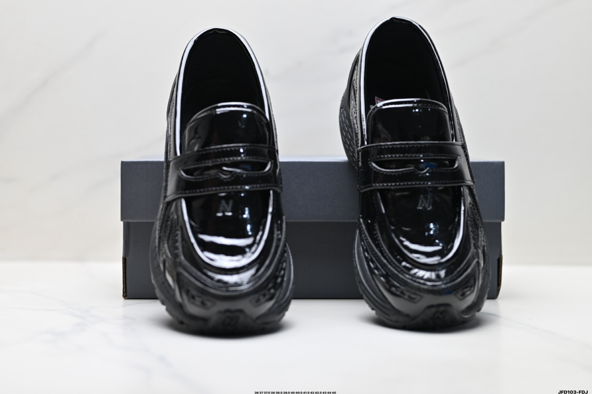 New Balance 1906L 新百伦 一脚蹬 减震防滑耐磨 低帮休闲乐福鞋 U1906LCR-Top High Quatity Cheap Sneakers Fashion Clothing Clothes Bags handbags Shoes of all Brand wholesale With The best Quality And Beautiful Price from China Factory Chinese suppliers wholesaler seller New Balance 1906L 新百伦 一脚蹬 减震防滑耐磨 低帮休闲乐福鞋 U1906LCR