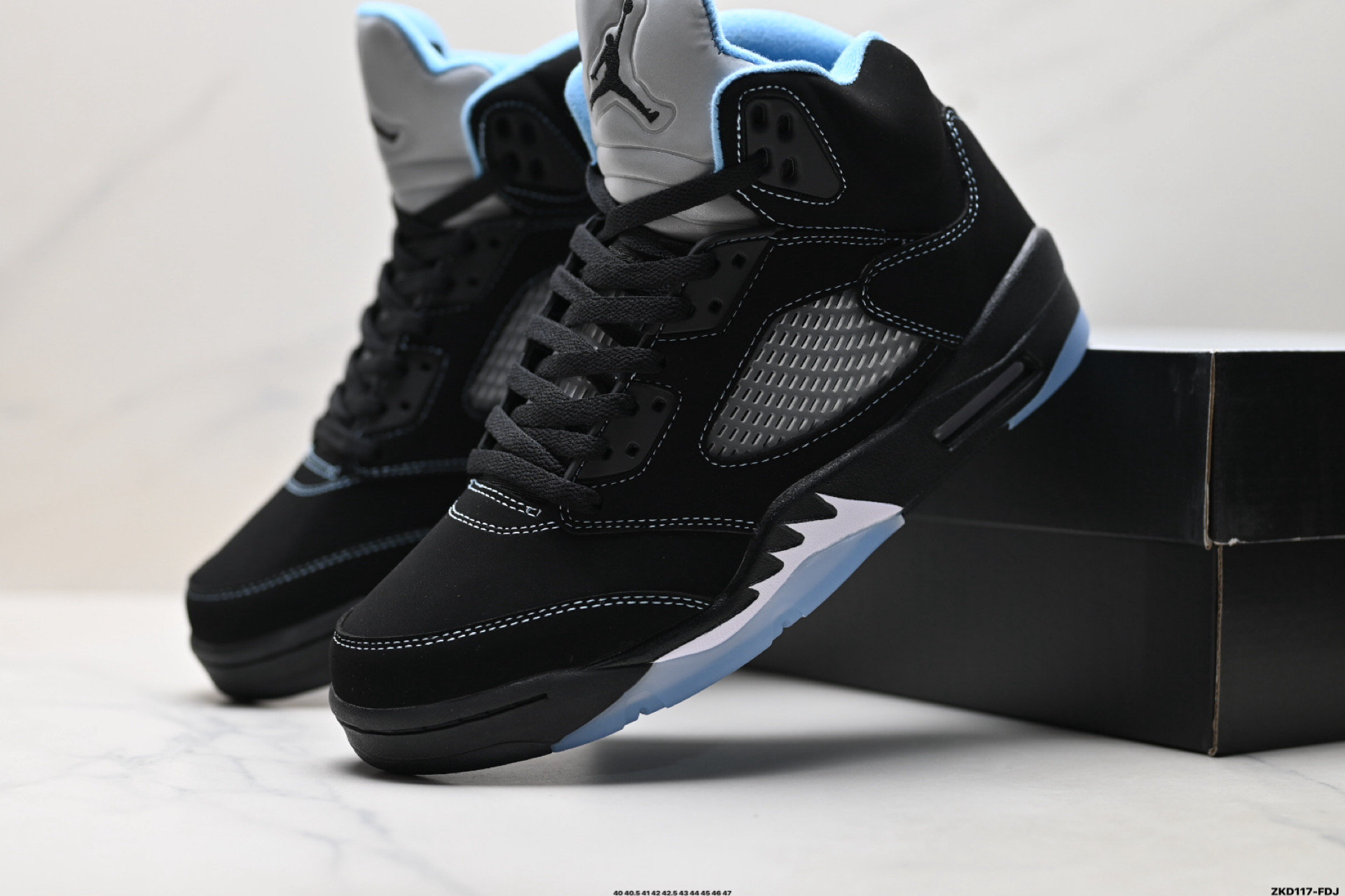 Nike Air Jordan 5 Retro High迈克尔 乔丹 AJ5 高帮 减震防滑篮球鞋 HQ3004-001