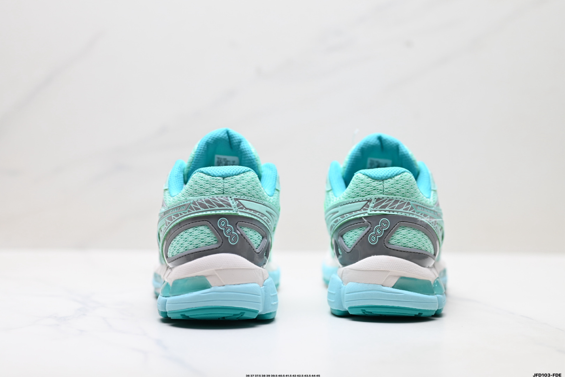 Asics Gel-Kayano 20 亚瑟士 舒适百搭耐磨支撑透气 低帮跑步鞋 1203A388-001
