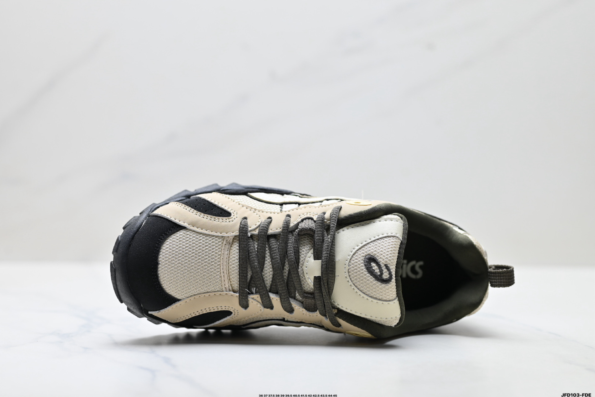 Asics Gel-Truck 亚瑟士 登山徒步 户外运动平衡减震 抗冲击支撑 防滑耐磨平衡轻便 户外功能鞋 1203A714-020-Top High Quatity Cheap Sneakers Fashion Clothing Clothes Bags handbags Shoes of all Brand wholesale With The best Quality And Beautiful Price from China Factory Chinese suppliers wholesaler seller Asics Gel-Truck 亚瑟士 登山徒步 户外运动平衡减震 抗冲击支撑 防滑耐磨平衡轻便 户外功能鞋 1203A714-020