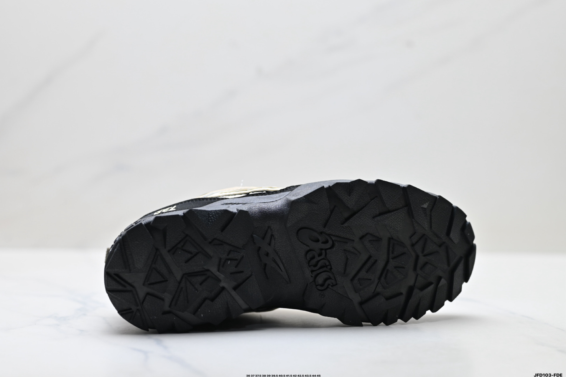 Asics Gel-Truck 亚瑟士 登山徒步 户外运动平衡减震 抗冲击支撑 防滑耐磨平衡轻便 户外功能鞋 1203A714-020-Top High Quatity Cheap Sneakers Fashion Clothing Clothes Bags handbags Shoes of all Brand wholesale With The best Quality And Beautiful Price from China Factory Chinese suppliers wholesaler seller Asics Gel-Truck 亚瑟士 登山徒步 户外运动平衡减震 抗冲击支撑 防滑耐磨平衡轻便 户外功能鞋 1203A714-020
