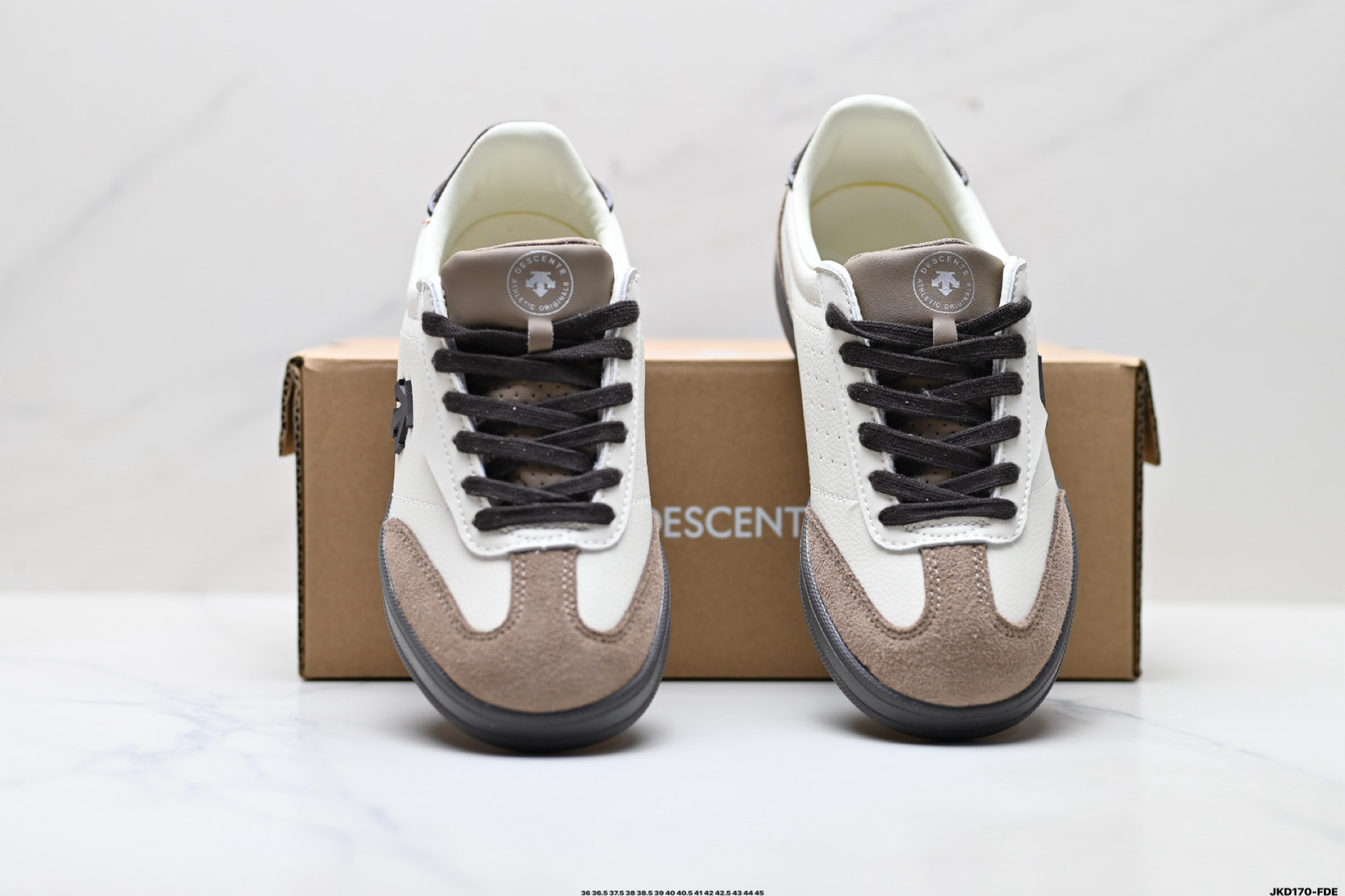 迪桑特DESCENTE CHRON COURT SB 复古轻质 耐磨低帮 生活休闲鞋 D5291LSN53-Top High Quatity Cheap Sneakers Fashion Clothing Clothes Bags handbags Shoes of all Brand wholesale With The best Quality And Beautiful Price from China Factory Chinese suppliers wholesaler seller 迪桑特DESCENTE CHRON COURT SB 复古轻质 耐磨低帮 生活休闲鞋 D5291LSN53