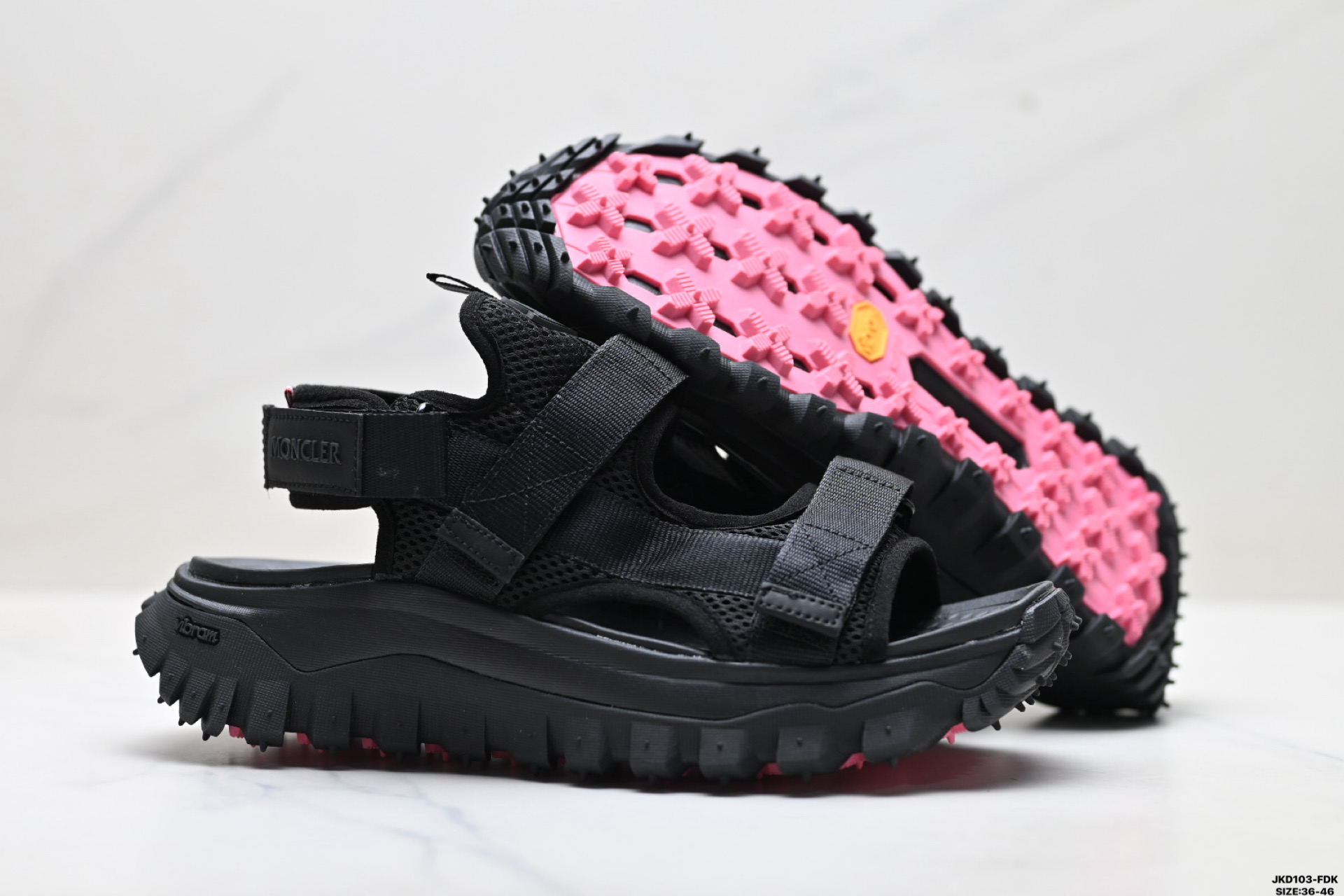 Moncler盟可睐 Trailgrip Vela 圆头魔术贴 沙滩凉鞋 I109B4L00070M380-Top High Quatity Cheap Sneakers Fashion Clothing Clothes Bags handbags Shoes of all Brand wholesale With The best Quality And Beautiful Price from China Factory Chinese suppliers wholesaler seller Moncler盟可睐 Trailgrip Vela 圆头魔术贴 沙滩凉鞋 I109B4L00070M380
