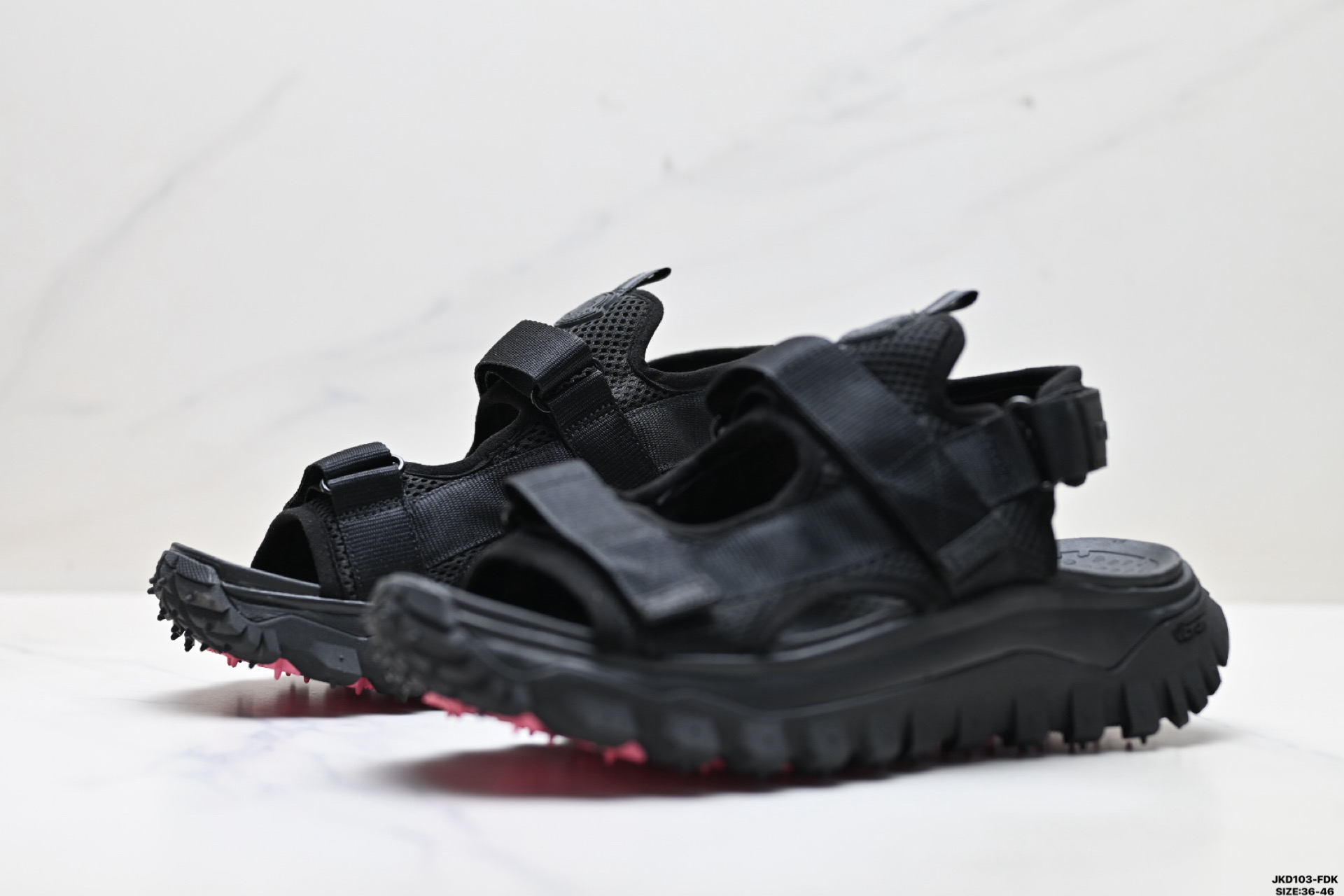 Moncler盟可睐 Trailgrip Vela 圆头魔术贴 沙滩凉鞋 I109B4L00070M380-Top High Quatity Cheap Sneakers Fashion Clothing Clothes Bags handbags Shoes of all Brand wholesale With The best Quality And Beautiful Price from China Factory Chinese suppliers wholesaler seller Moncler盟可睐 Trailgrip Vela 圆头魔术贴 沙滩凉鞋 I109B4L00070M380