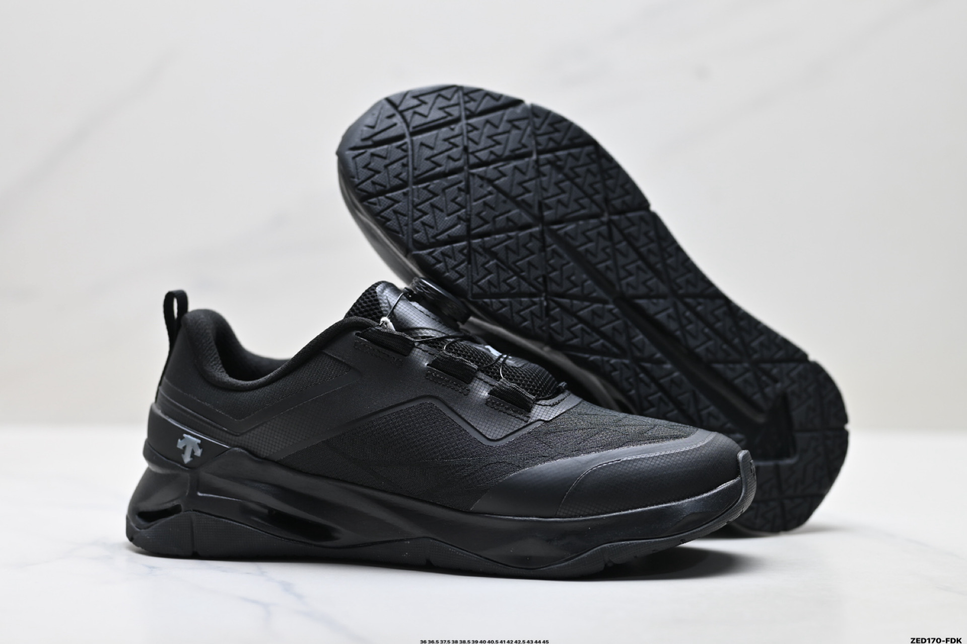 迪桑特DESCENTE CIRCUIT LTR WIRE 2.0 舒适百搭防滑耐磨 低帮 休闲跑步鞋-Top High Quatity Cheap Sneakers Fashion Clothing Clothes Bags handbags Shoes of all Brand wholesale With The best Quality And Beautiful Price from China Factory Chinese suppliers wholesaler seller 迪桑特DESCENTE CIRCUIT LTR WIRE 2.0 舒适百搭防滑耐磨 低帮 休闲跑步鞋