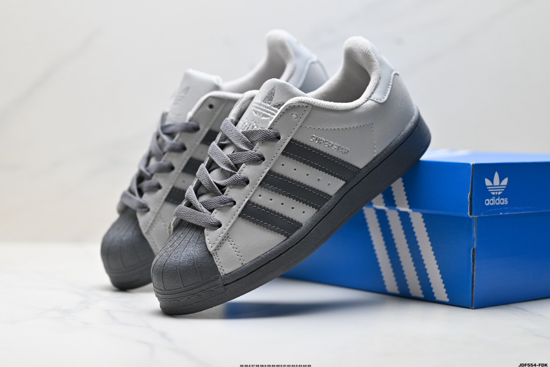 Adidas Originals Superstar贝壳头系列 阿迪达斯 三叶草低帮经典百搭休闲运动板鞋 IH1629