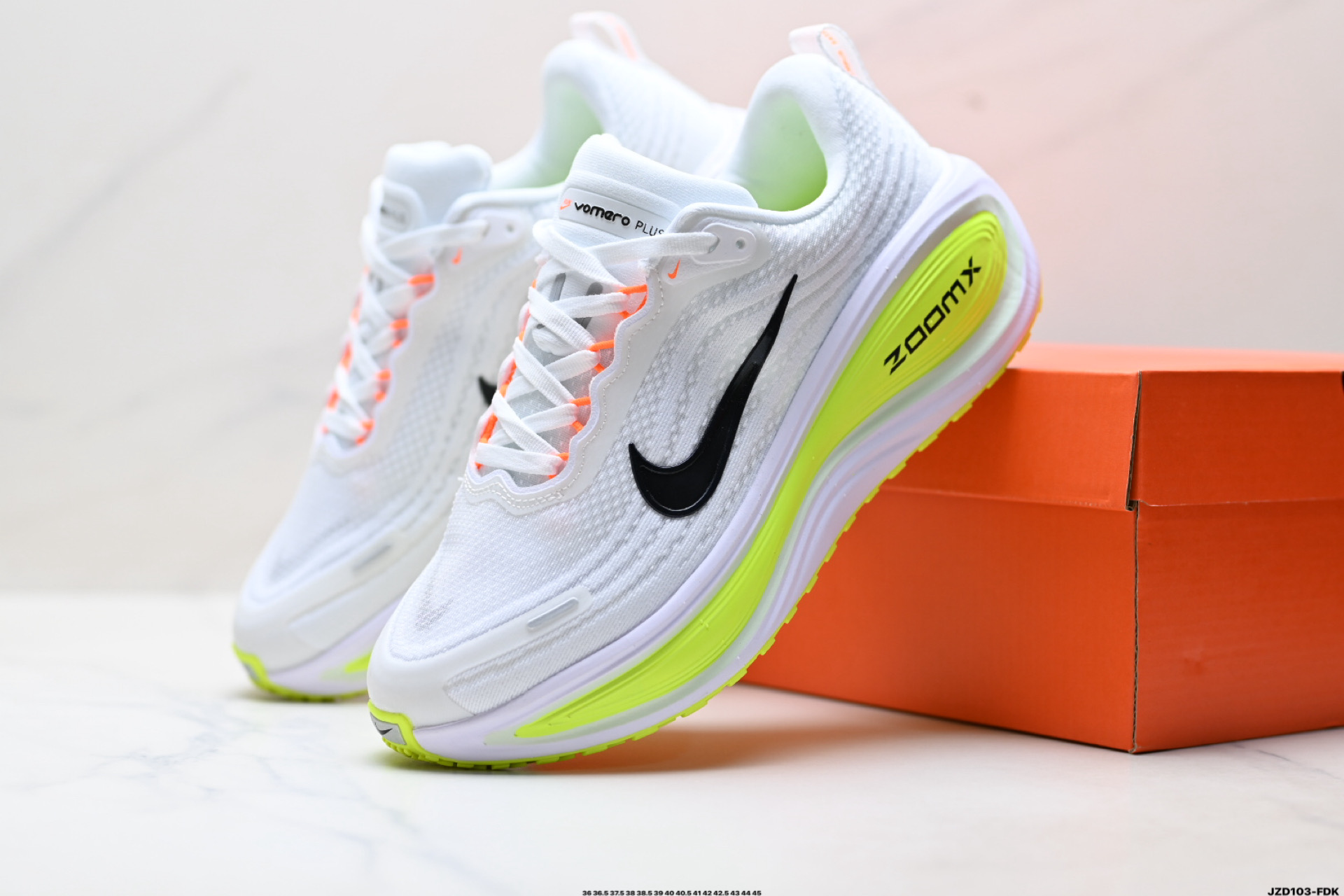 Nike Vomero Plus 耐克 舒适减震防滑 低帮跑步鞋 全掌ReactX泡绵中底 HV8150-120-Top High Quatity Cheap Sneakers Fashion Clothing Clothes Bags handbags Shoes of all Brand wholesale With The best Quality And Beautiful Price from China Factory Chinese suppliers wholesaler seller Nike Vomero Plus 耐克 舒适减震防滑 低帮跑步鞋 全掌ReactX泡绵中底 HV8150-120