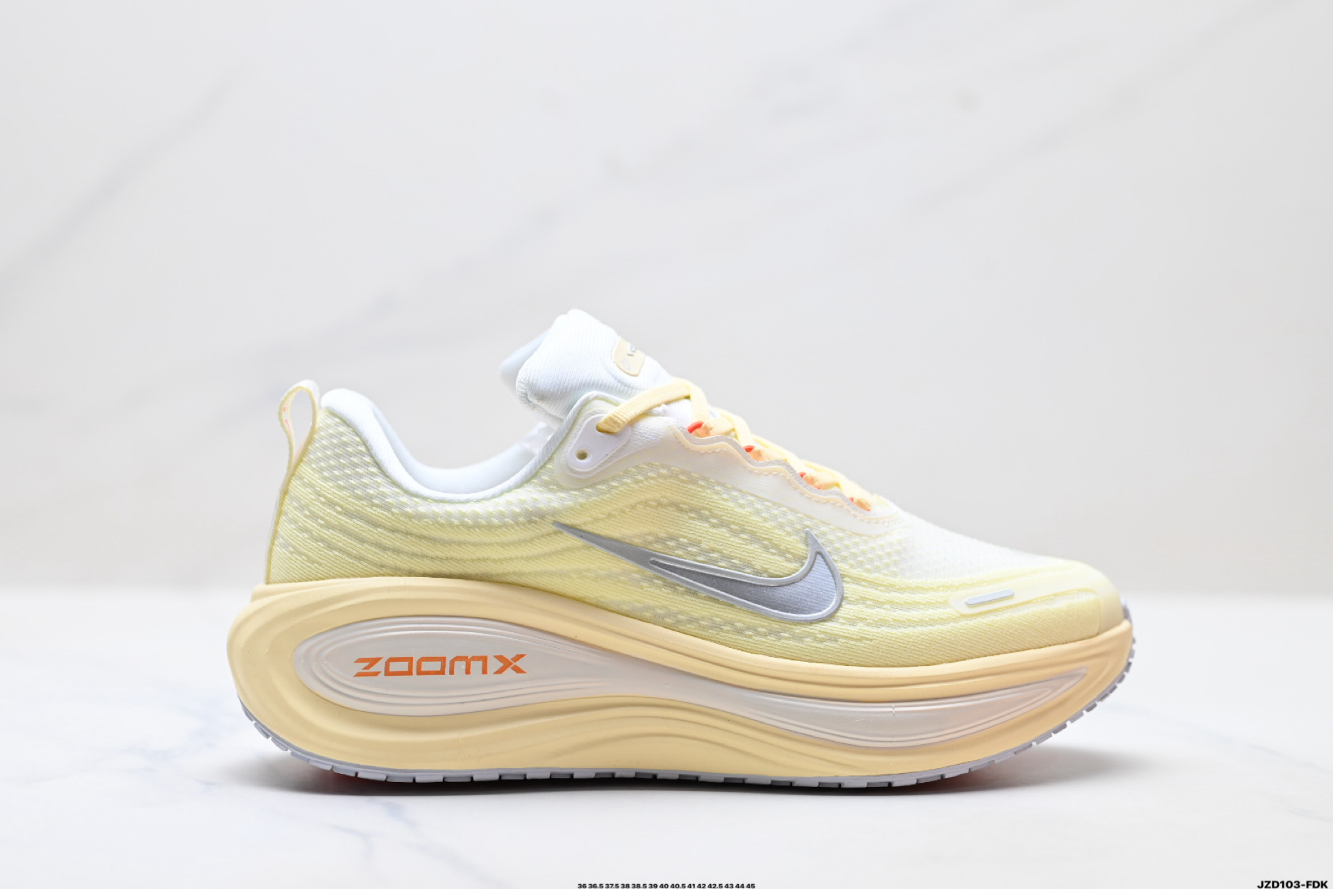 Nike Vomero Plus 耐克 舒适减震防滑 低帮跑步鞋 全掌ReactX泡绵中底 HV8150-120-Top High Quatity Cheap Sneakers Fashion Clothing Clothes Bags handbags Shoes of all Brand wholesale With The best Quality And Beautiful Price from China Factory Chinese suppliers wholesaler seller Nike Vomero Plus 耐克 舒适减震防滑 低帮跑步鞋 全掌ReactX泡绵中底 HV8150-120