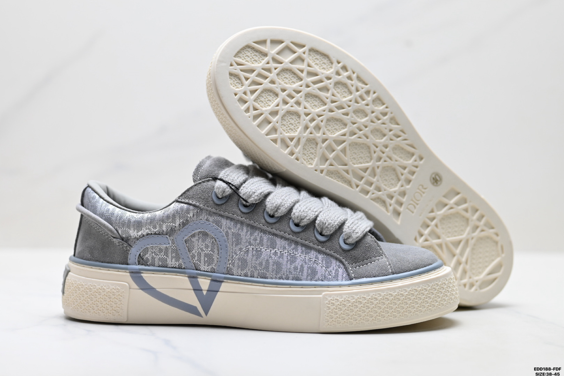 DIOR迪奥 B33 皮革 舒适潮流 刺绣 低帮 板鞋 EDD188-FDF
