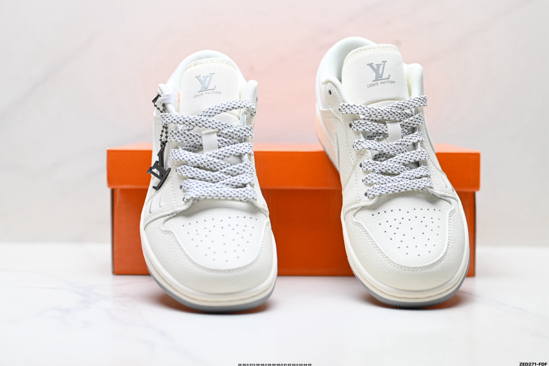 Nike Air Jordan 1 Low AJ1乔1低帮休闲板鞋 XX3168-169-Top High Quatity Cheap Sneakers Fashion Clothing Clothes Bags handbags Shoes of all Brand wholesale With The best Quality And Beautiful Price from China Factory Chinese suppliers wholesaler seller Nike Air Jordan 1 Low AJ1乔1低帮休闲板鞋 XX3168-169