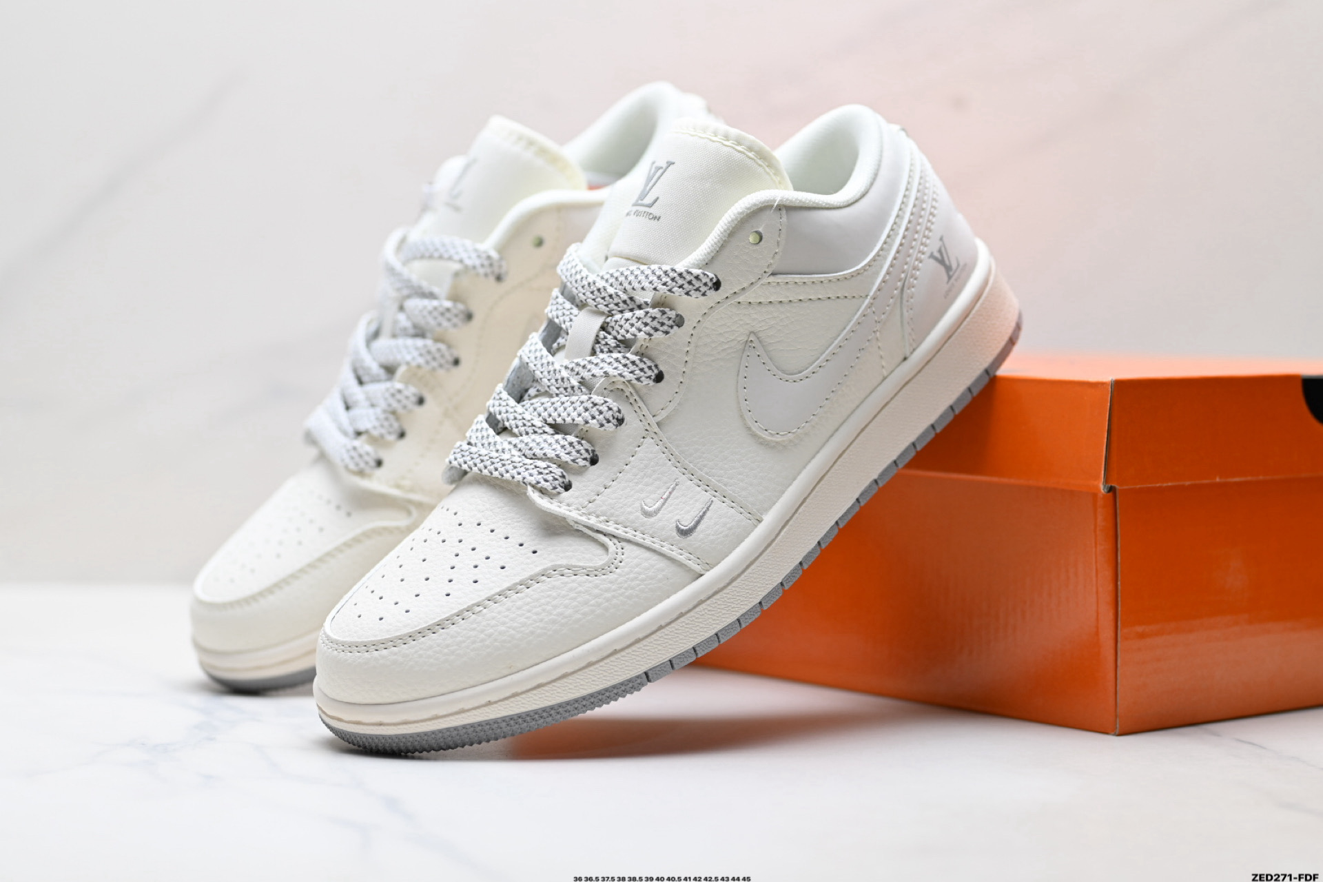 Nike Air Jordan 1 Low AJ1乔1低帮休闲板鞋 XX3168-169-Top High Quatity Cheap Sneakers Fashion Clothing Clothes Bags handbags Shoes of all Brand wholesale With The best Quality And Beautiful Price from China Factory Chinese suppliers wholesaler seller Nike Air Jordan 1 Low AJ1乔1低帮休闲板鞋 XX3168-169