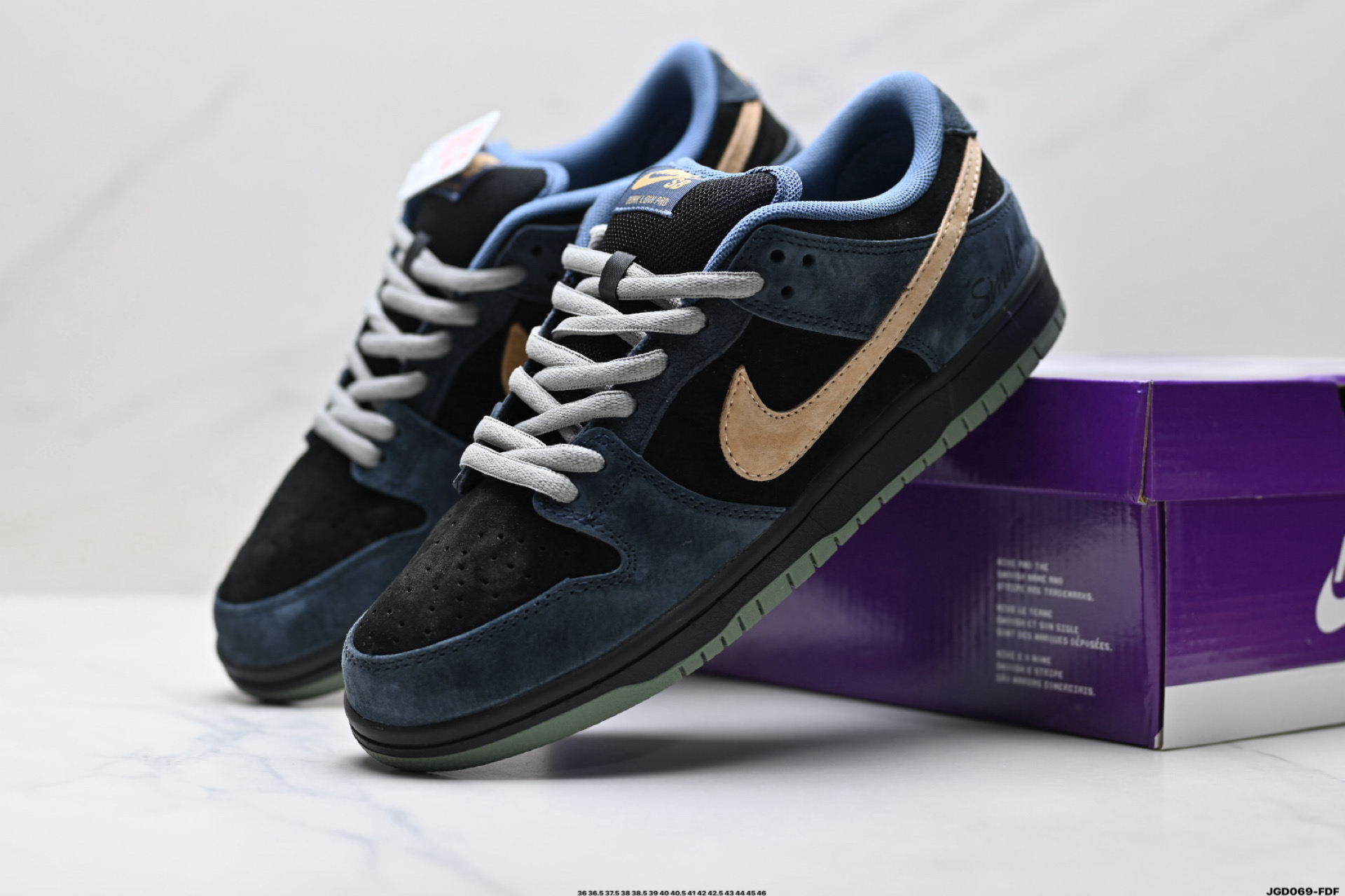 NIKE DUNK LOW 扣篮系列 耐克 复古低帮休闲运动滑板板鞋 HF3063-002-Top High Quatity Cheap Sneakers Fashion Clothing Clothes Bags handbags Shoes of all Brand wholesale With The best Quality And Beautiful Price from China Factory Chinese suppliers wholesaler seller NIKE DUNK LOW 扣篮系列 耐克 复古低帮休闲运动滑板板鞋 HF3063-002