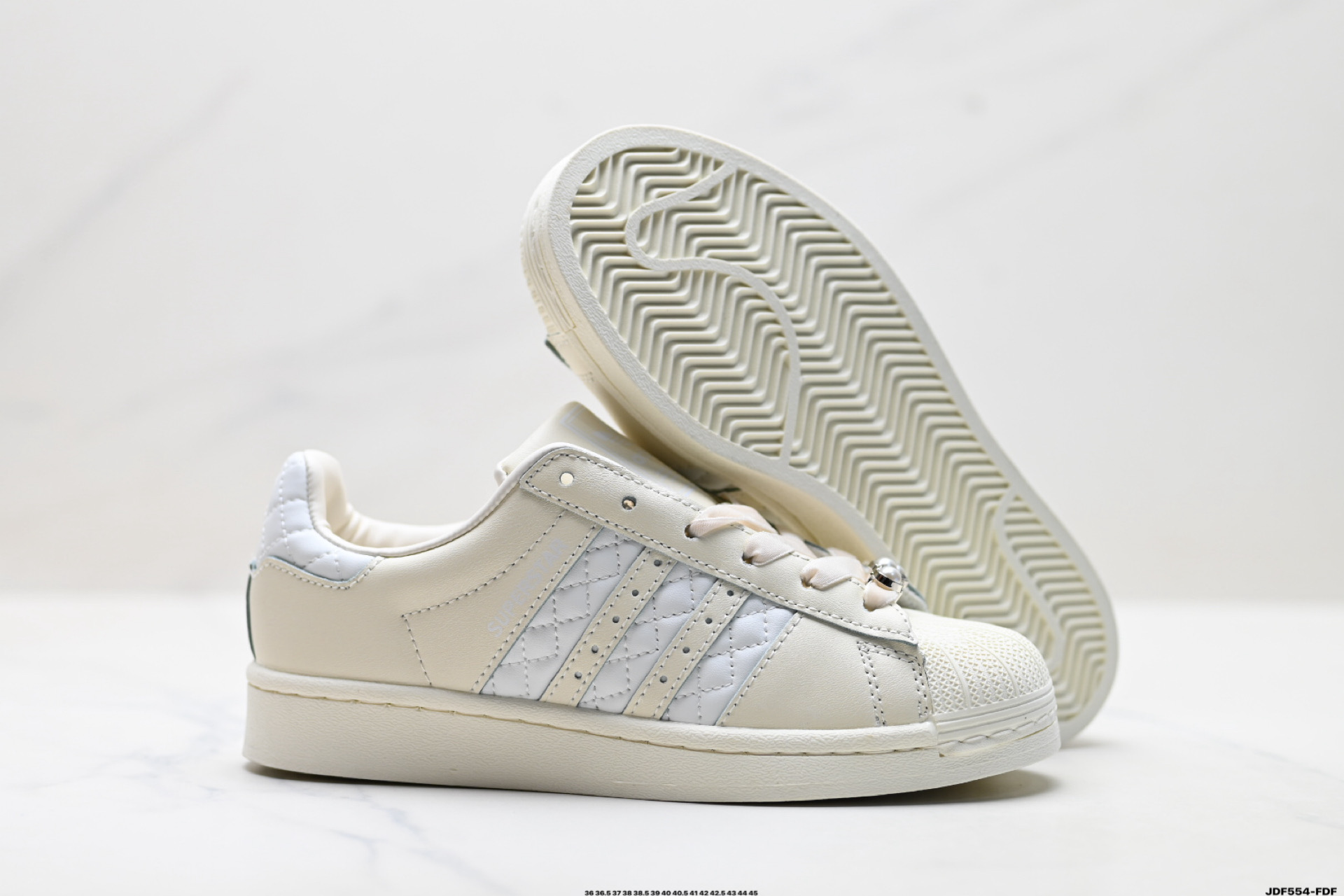Adidas Originals Superstar贝壳头系列 阿迪达斯 三叶草低帮经典百搭休闲运动板鞋 KJ7301