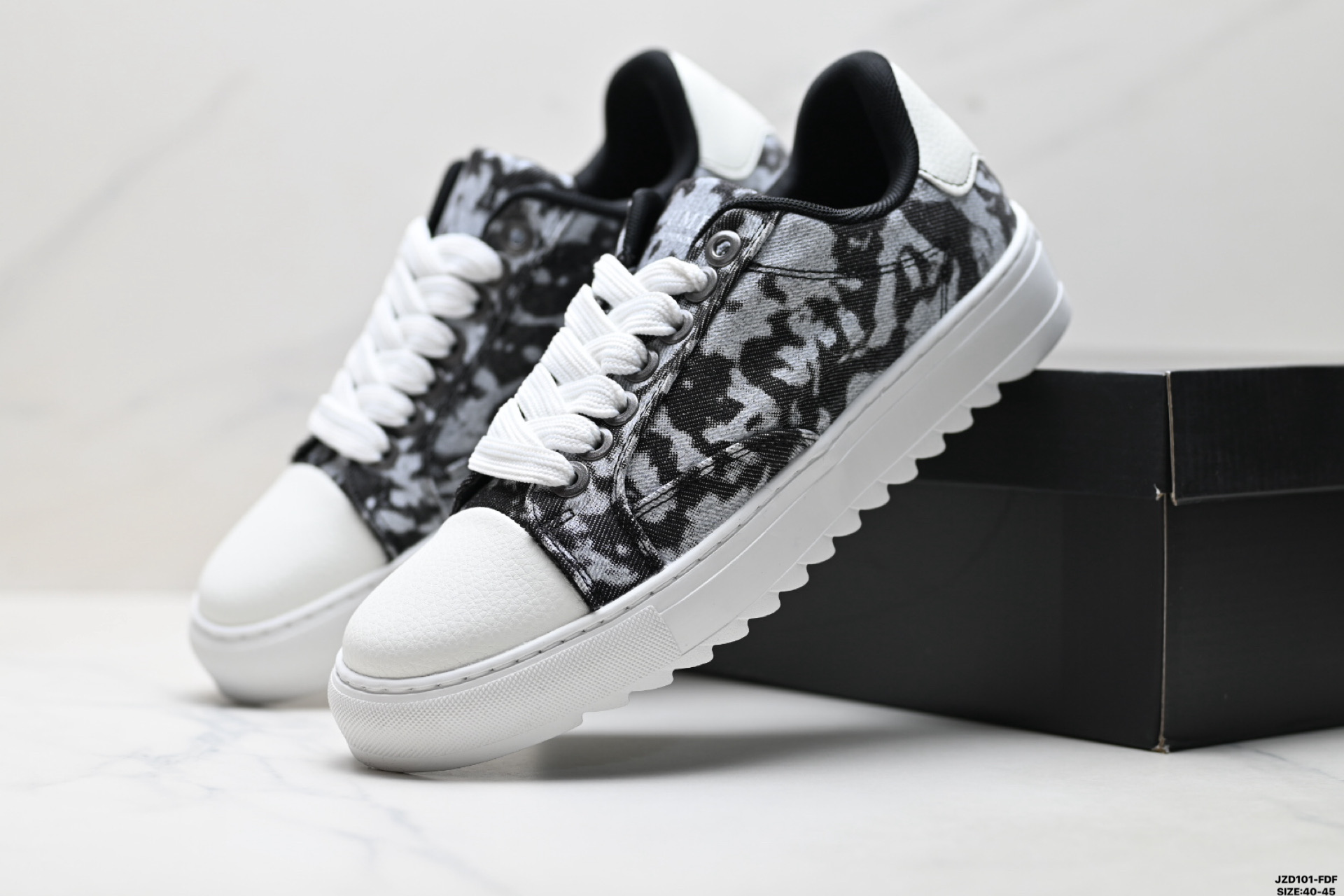 NUMER1S 低帮经典百搭休闲运动板鞋-Top High Quatity Cheap Sneakers Fashion Clothing Clothes Bags handbags Shoes of all Brand wholesale With The best Quality And Beautiful Price from China Factory Chinese suppliers wholesaler seller NUMER1S 低帮经典百搭休闲运动板鞋