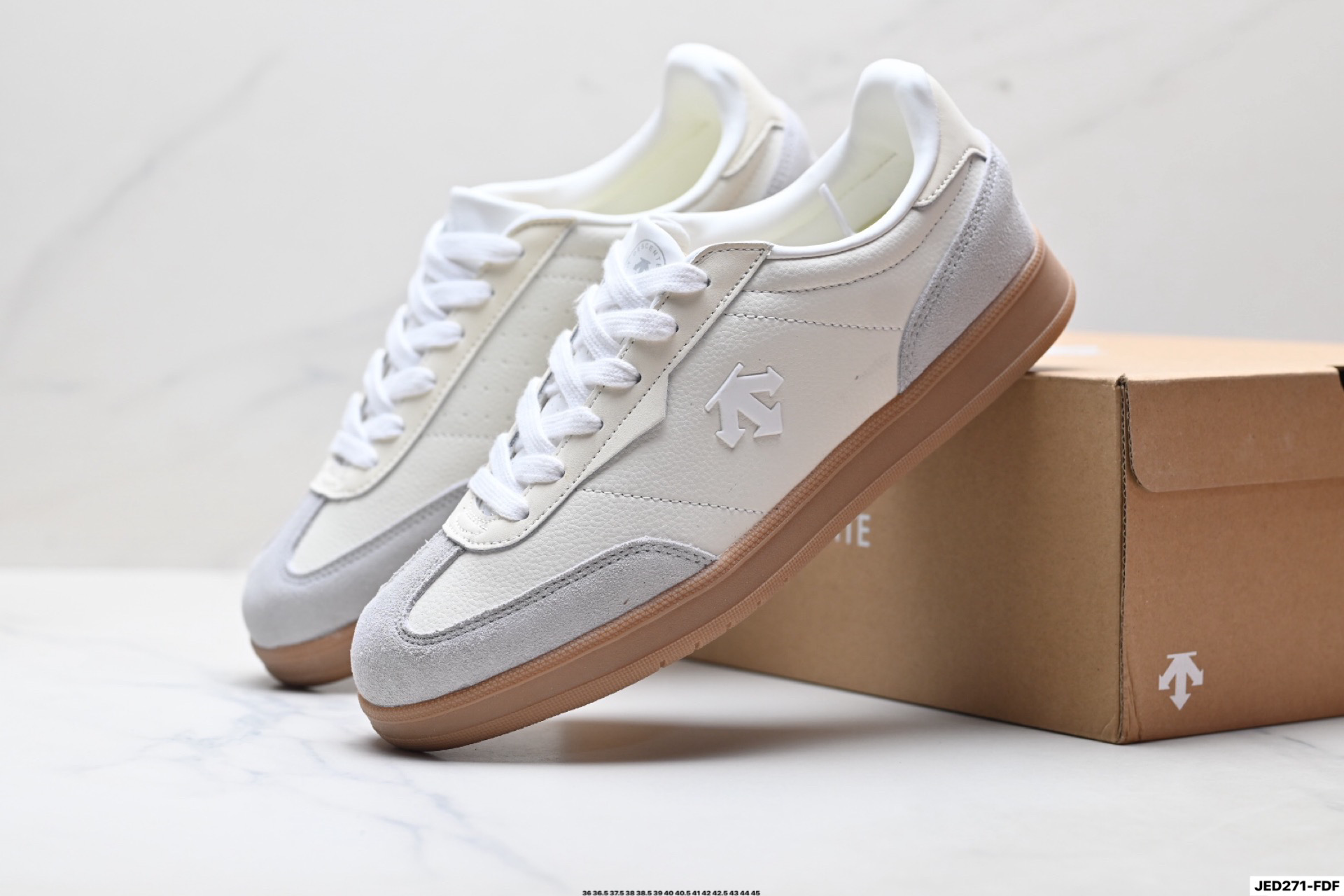 迪桑特DESCENTE CHRON COURT SB 复古轻质 耐磨低帮 生活休闲鞋 D5291LSN53-Top High Quatity Cheap Sneakers Fashion Clothing Clothes Bags handbags Shoes of all Brand wholesale With The best Quality And Beautiful Price from China Factory Chinese suppliers wholesaler seller 迪桑特DESCENTE CHRON COURT SB 复古轻质 耐磨低帮 生活休闲鞋 D5291LSN53