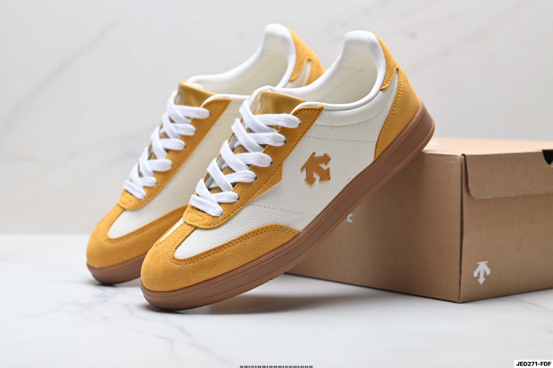 迪桑特DESCENTE CHRON COURT SB 复古轻质 耐磨低帮 生活休闲鞋 D5291LSN53-Top High Quatity Cheap Sneakers Fashion Clothing Clothes Bags handbags Shoes of all Brand wholesale With The best Quality And Beautiful Price from China Factory Chinese suppliers wholesaler seller 迪桑特DESCENTE CHRON COURT SB 复古轻质 耐磨低帮 生活休闲鞋 D5291LSN53