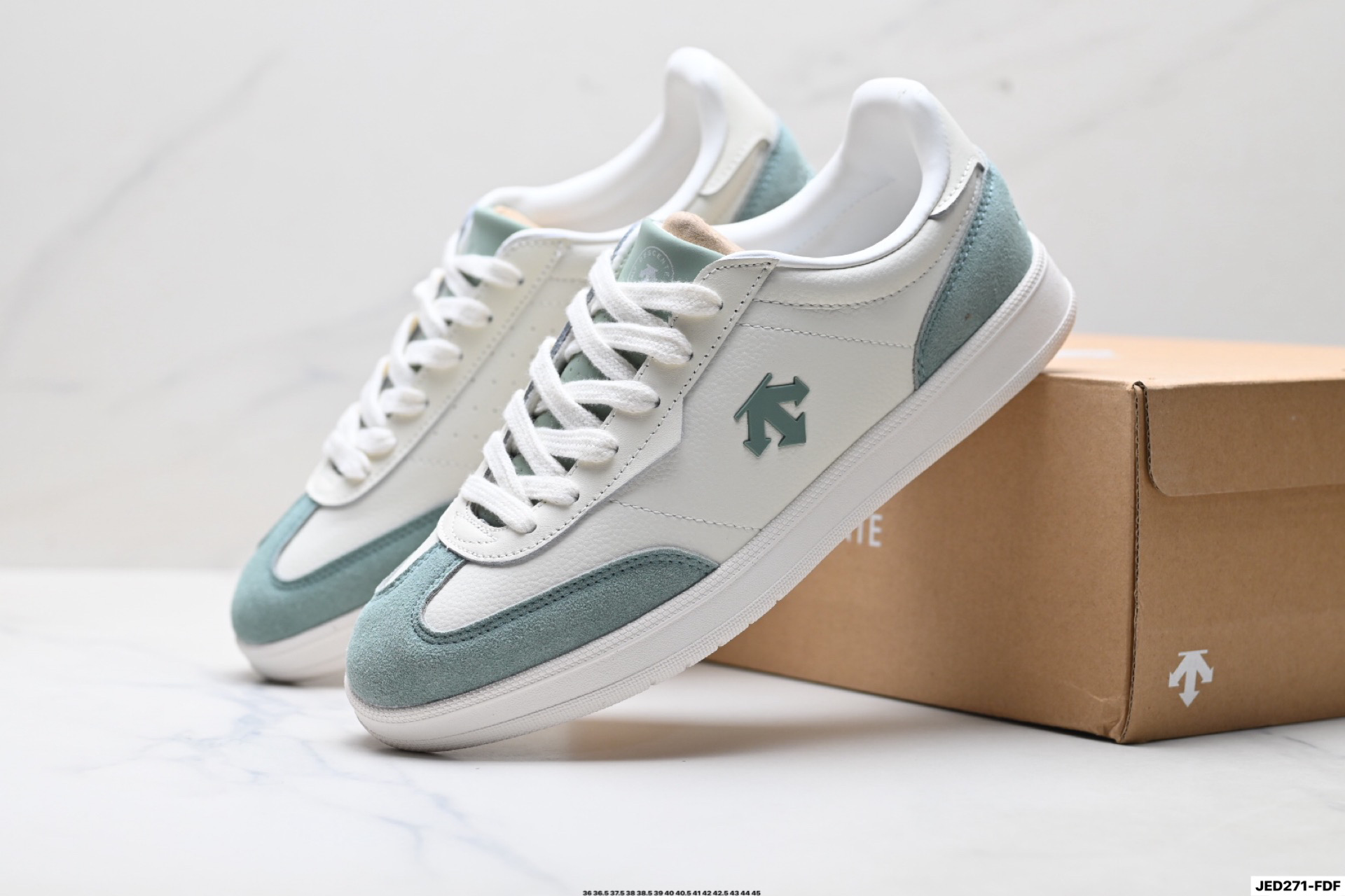 迪桑特DESCENTE CHRON COURT SB 复古轻质 耐磨低帮 生活休闲鞋 D5291LSN53-Top High Quatity Cheap Sneakers Fashion Clothing Clothes Bags handbags Shoes of all Brand wholesale With The best Quality And Beautiful Price from China Factory Chinese suppliers wholesaler seller 迪桑特DESCENTE CHRON COURT SB 复古轻质 耐磨低帮 生活休闲鞋 D5291LSN53