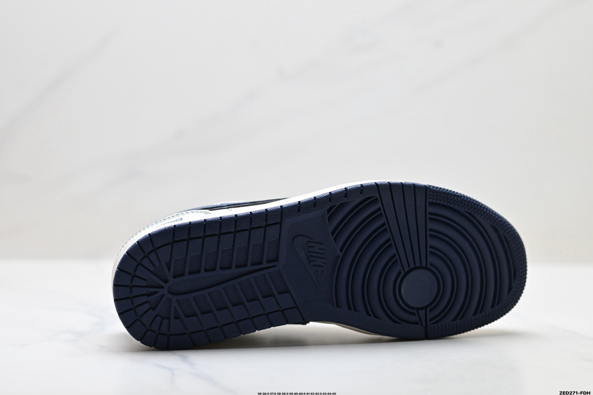 Nike Air Jordan 1 Low AJ1乔1低帮休闲板鞋 XX3168-176-Top High Quatity Cheap Sneakers Fashion Clothing Clothes Bags handbags Shoes of all Brand wholesale With The best Quality And Beautiful Price from China Factory Chinese suppliers wholesaler seller Nike Air Jordan 1 Low AJ1乔1低帮休闲板鞋 XX3168-176